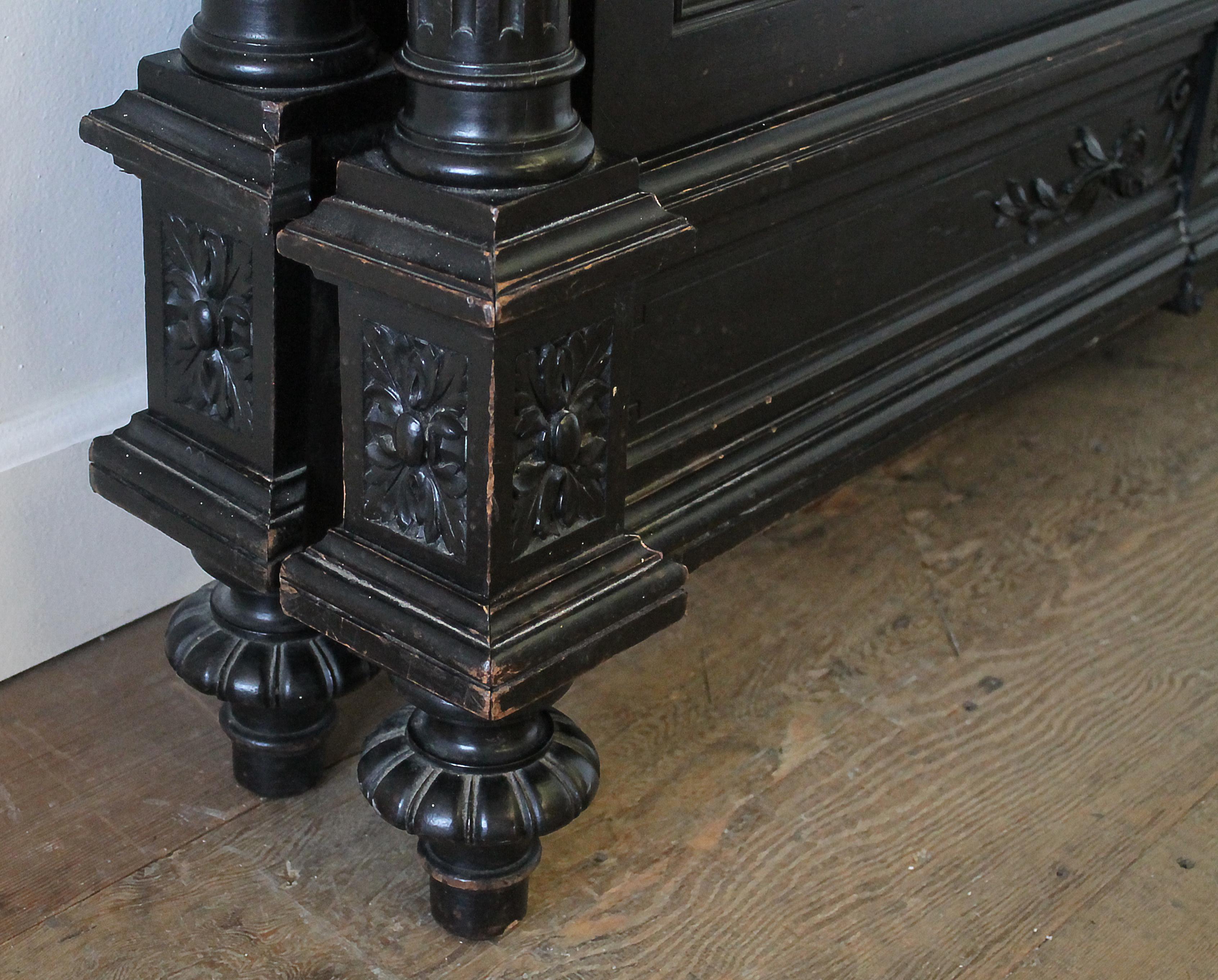 20th Century Queen-Size Ebonized Antique Louis XVI Style Bed 7