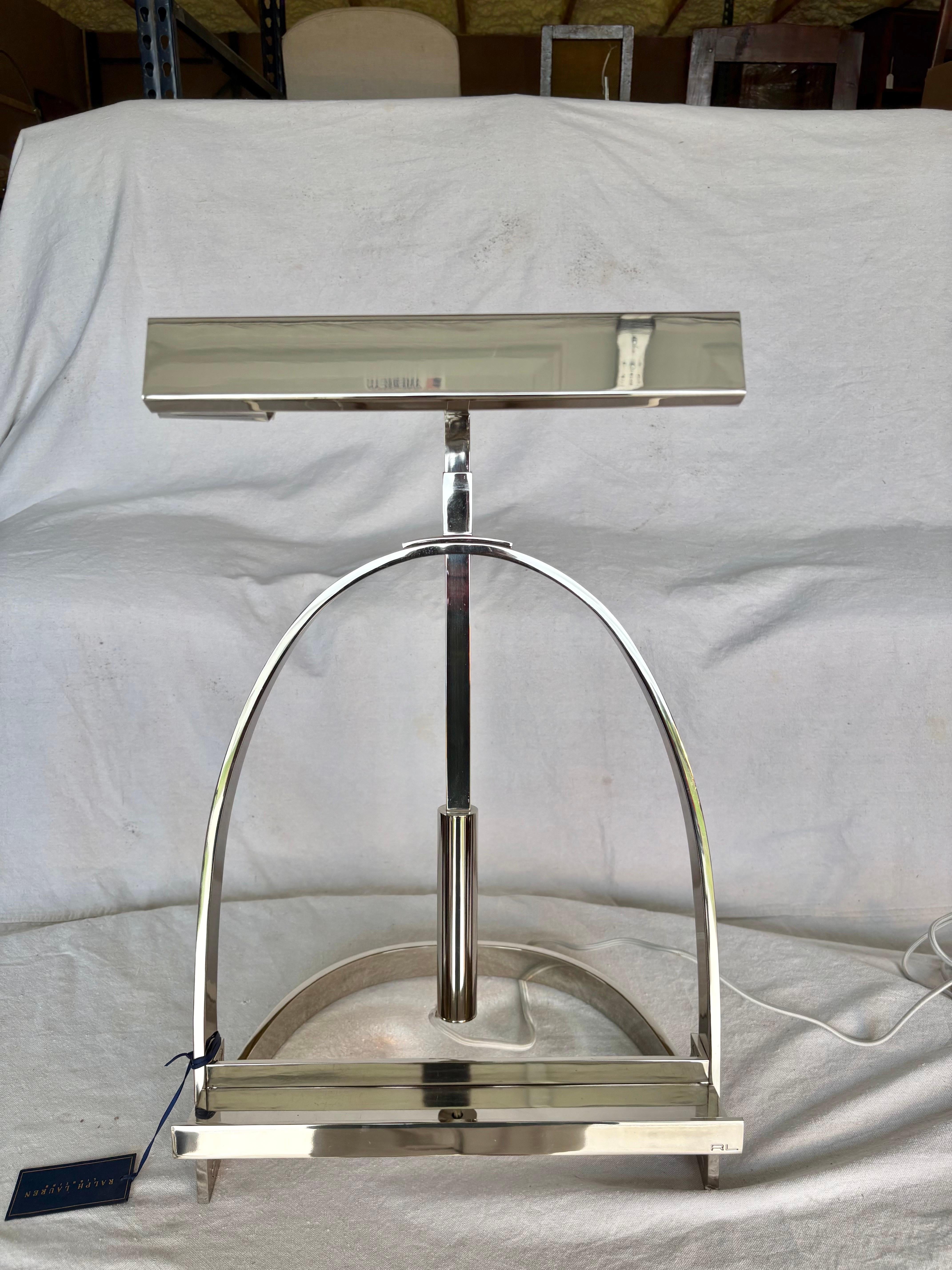 Lámpara de mesa de caballete cromada Ralph Lauren del siglo XX Cromo en venta