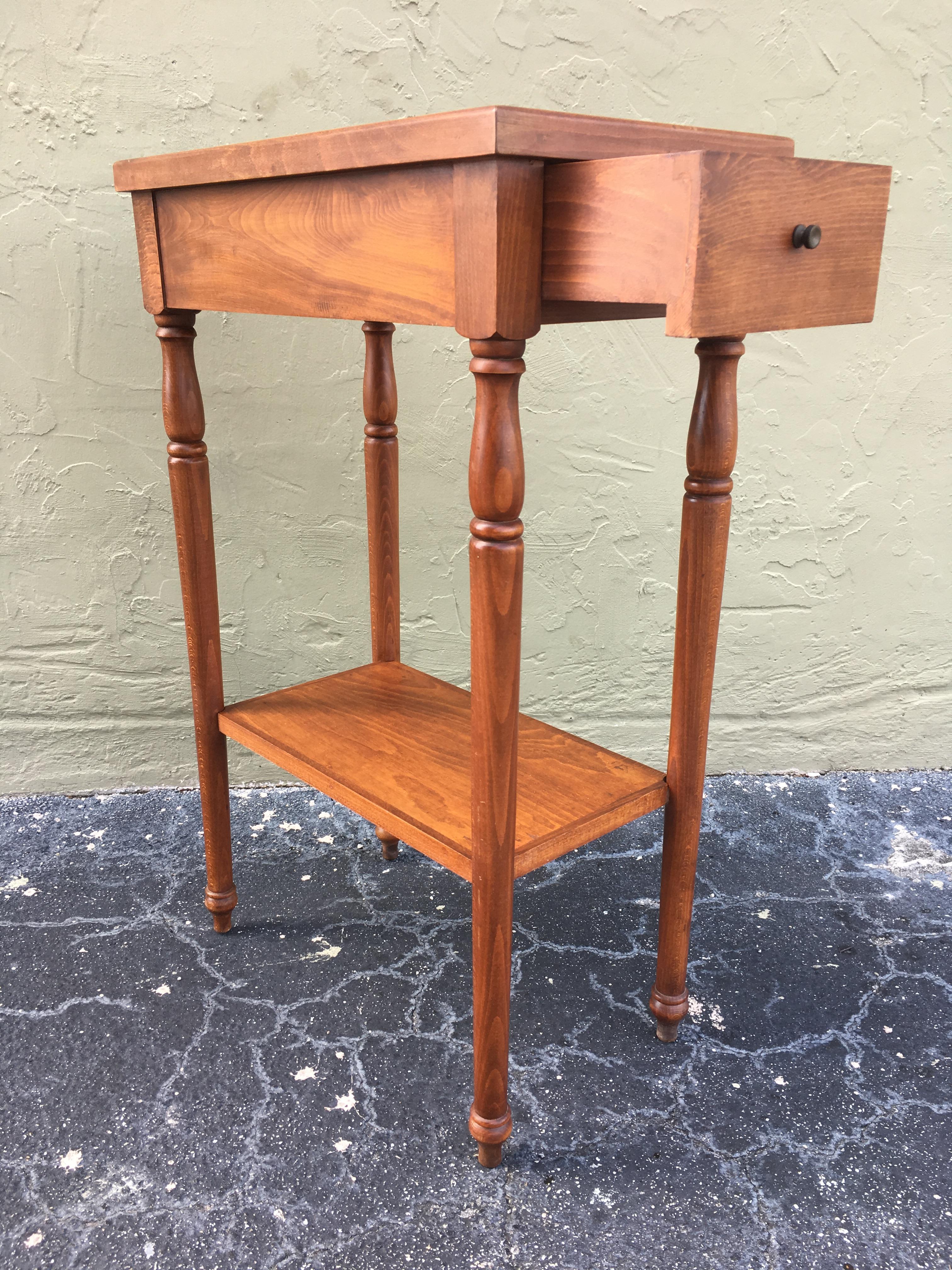 20th Century Rare High Top Auxiliar Spanish Side Table with Drawer 3