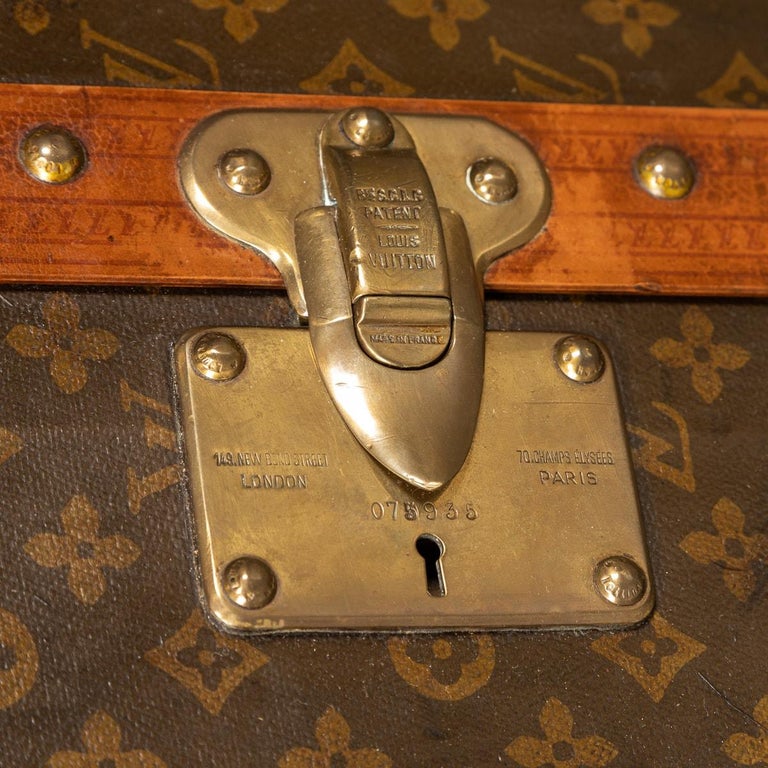 File:1920s Louis Vuitton Shoe Trunk (5774633834).jpg - Wikimedia