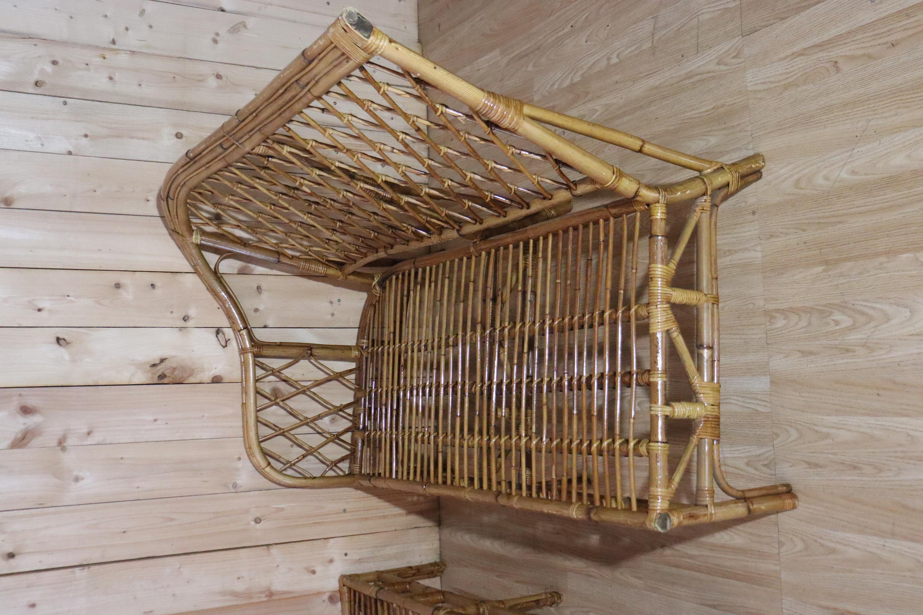 Divano angolare in rattan del XX secolo in vendita 4