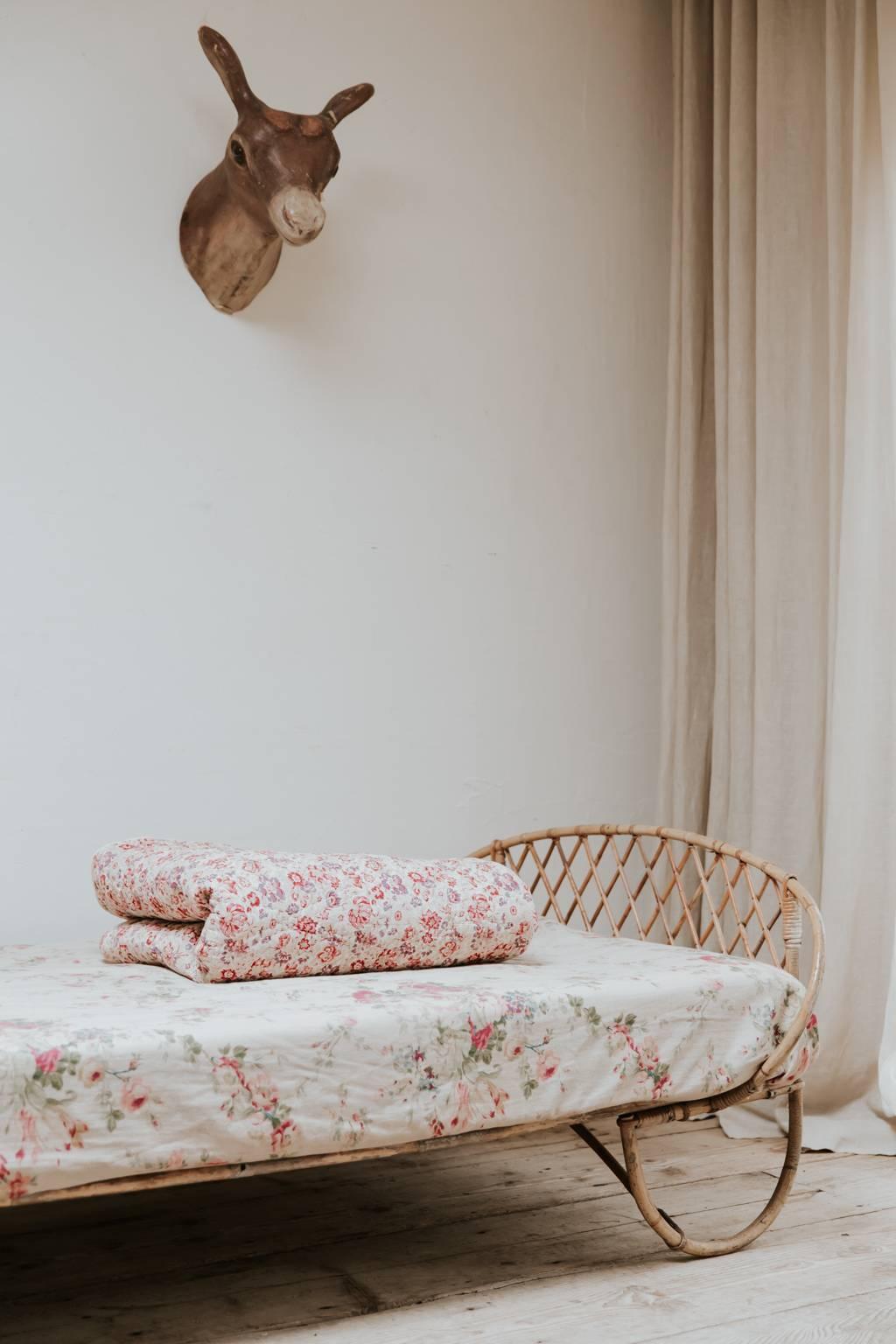 20th Century Rattan/Wicker Bed 4