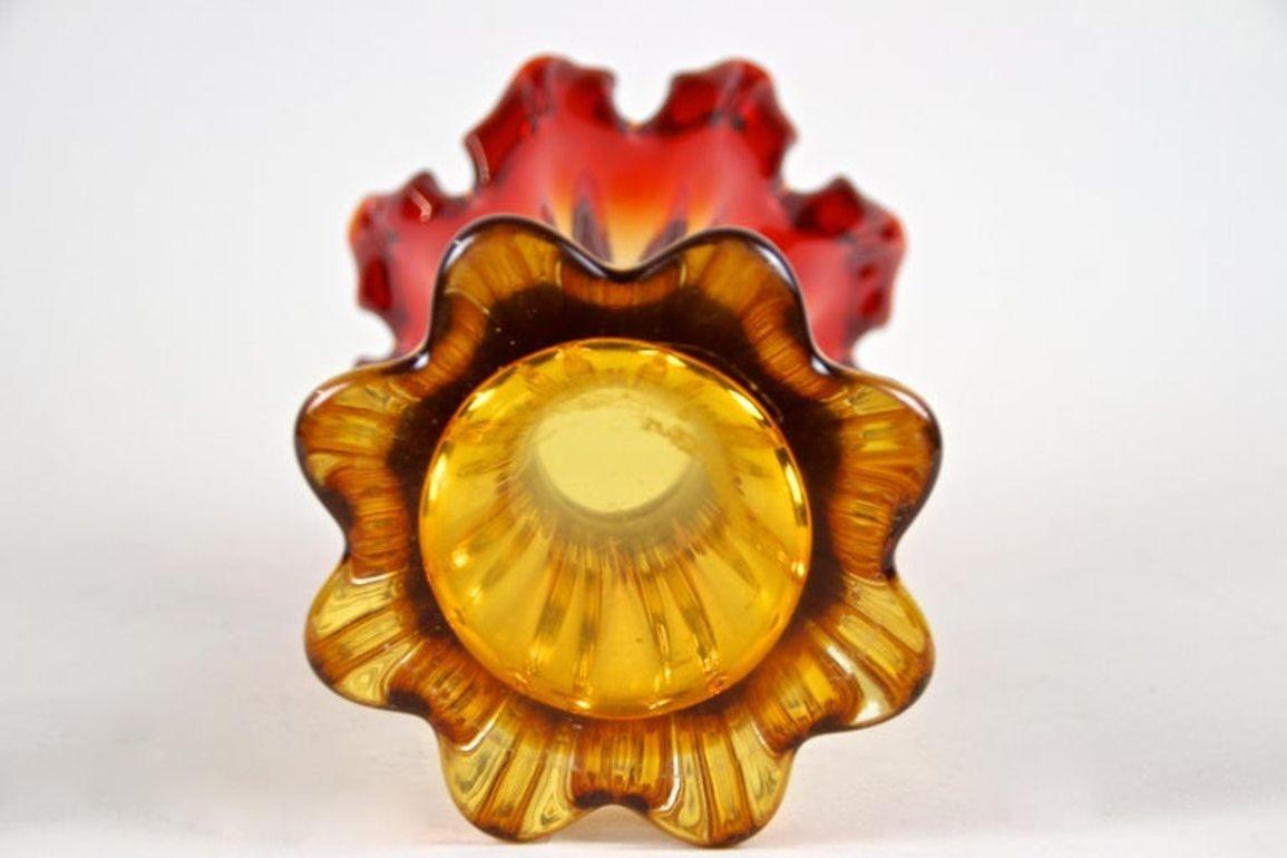 Jarrón de Cristal Murano Sommerso Rojo/Ámbar del Siglo XX - Mediados de Siglo, IT ca. 1960 en venta 7