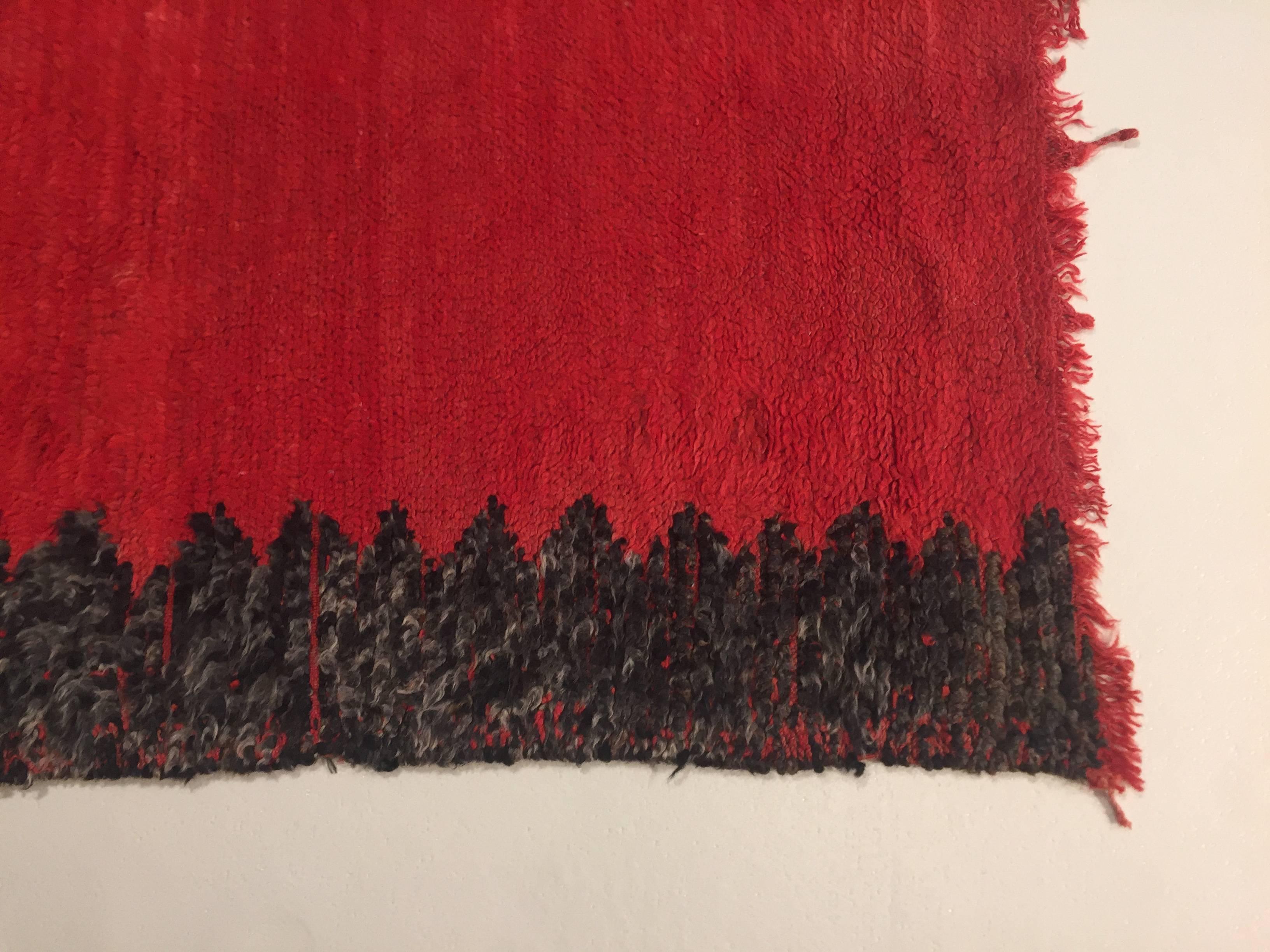 20th Century Red and Black in Wool Berber Tribal Imouzzer-Kandar Rug, 1960s For Sale 5