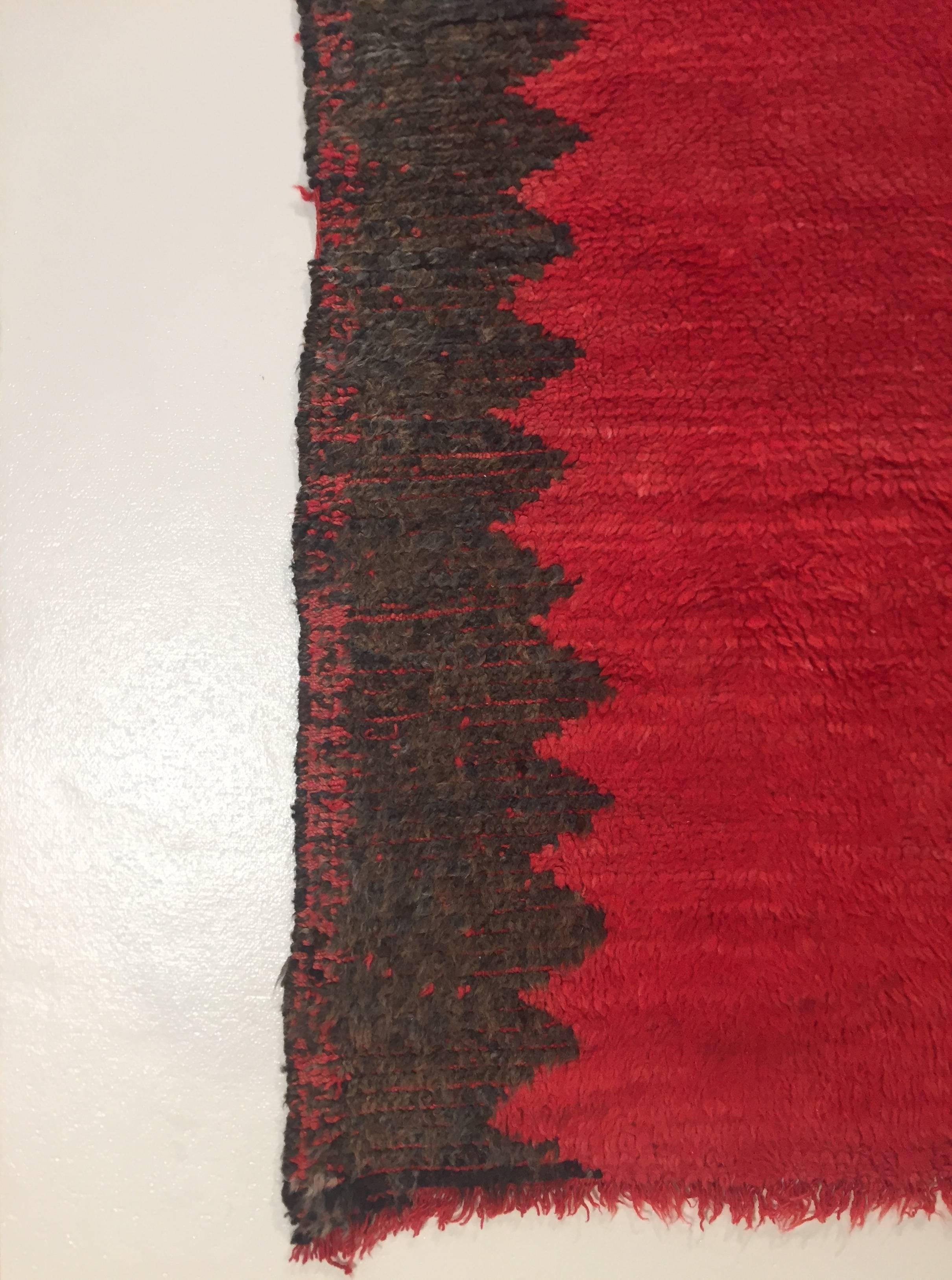 20th Century Red and Black in Wool Berber Tribal Imouzzer-Kandar Rug, 1960s For Sale 3