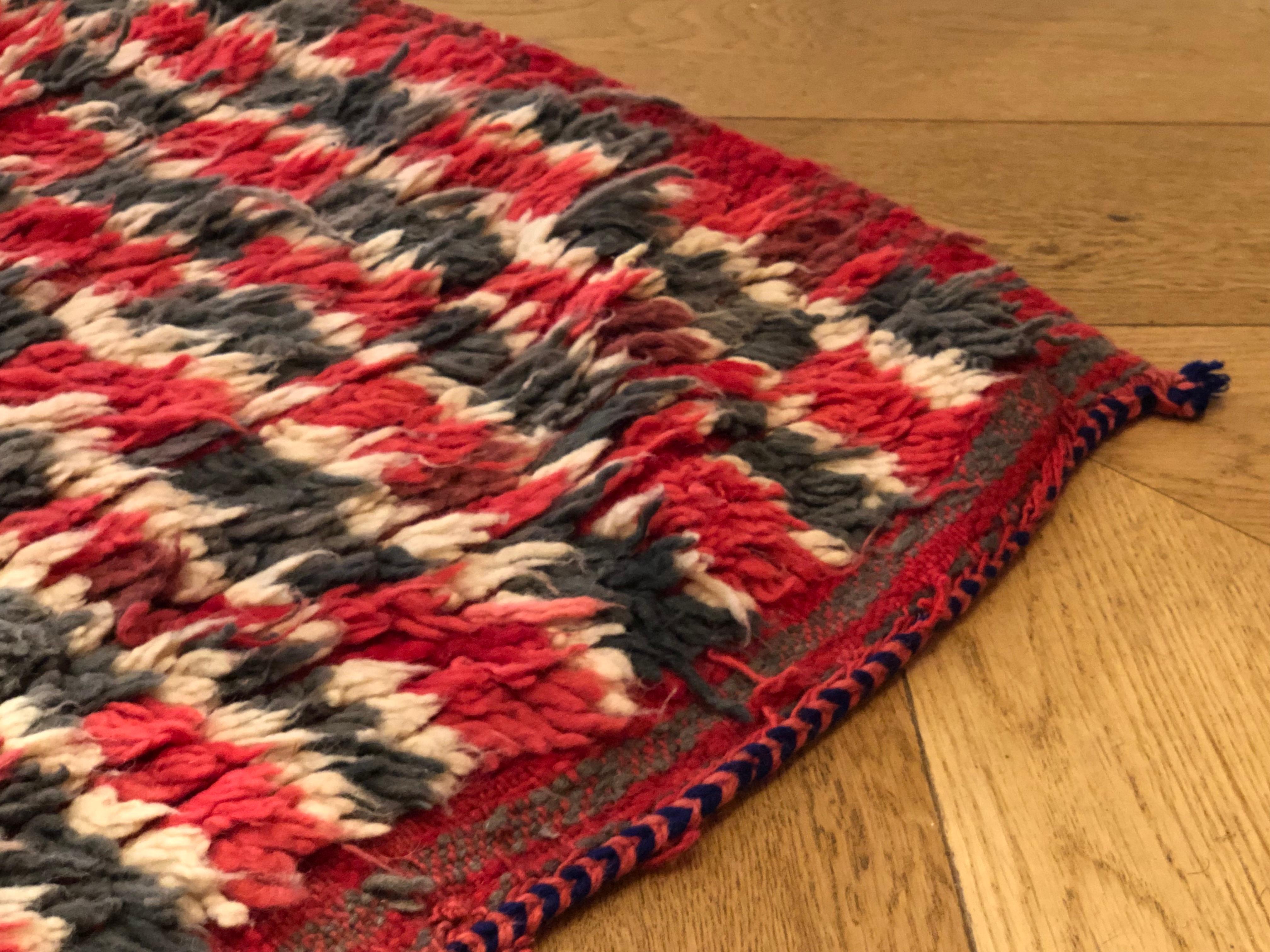 20th Century Red, Brown and White Chess Berber Talsent Rug from Morocco, 1950s For Sale 4