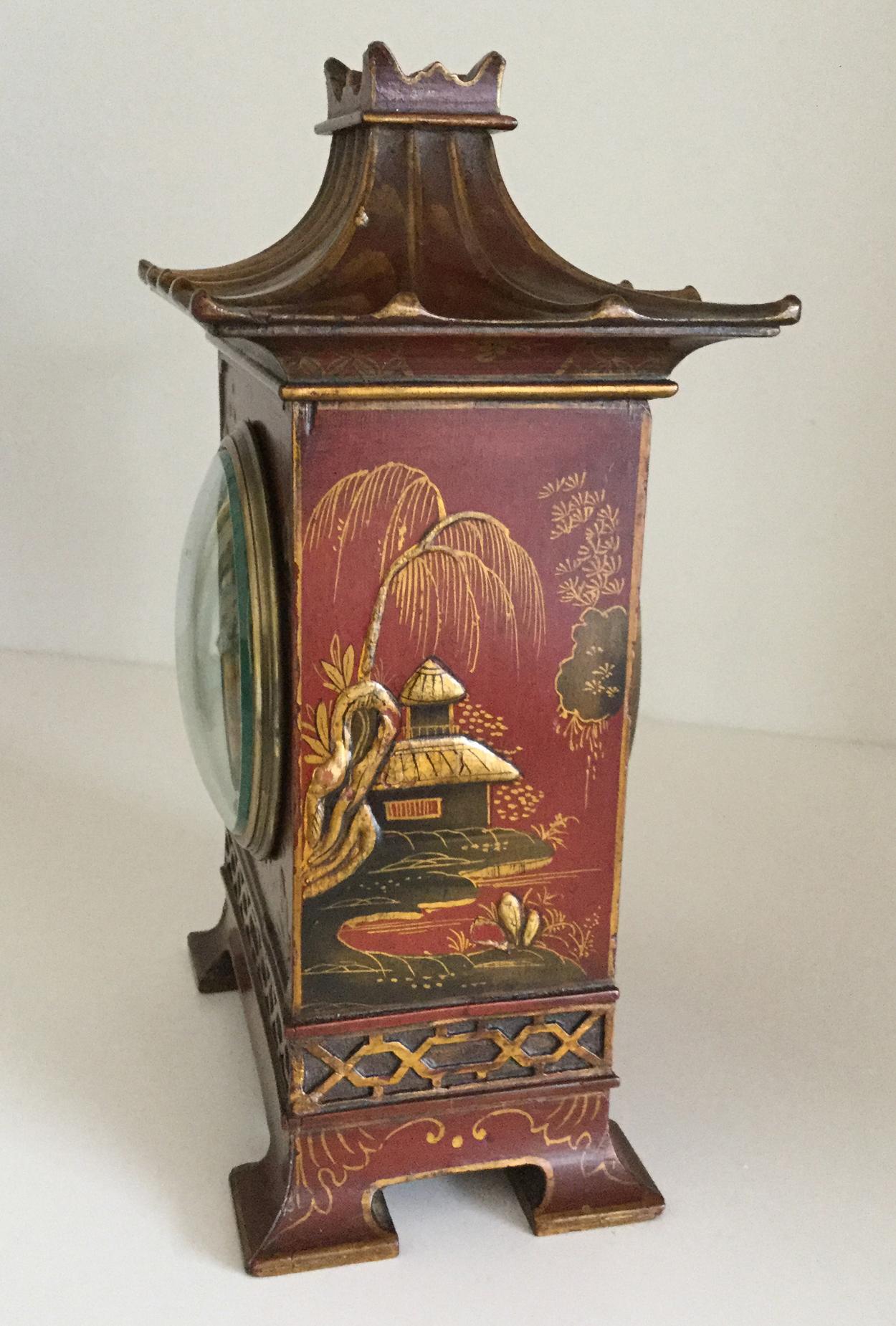 20th Century Red Chinoiserie Pagoda Clock In Good Condition In Melbourne, Victoria