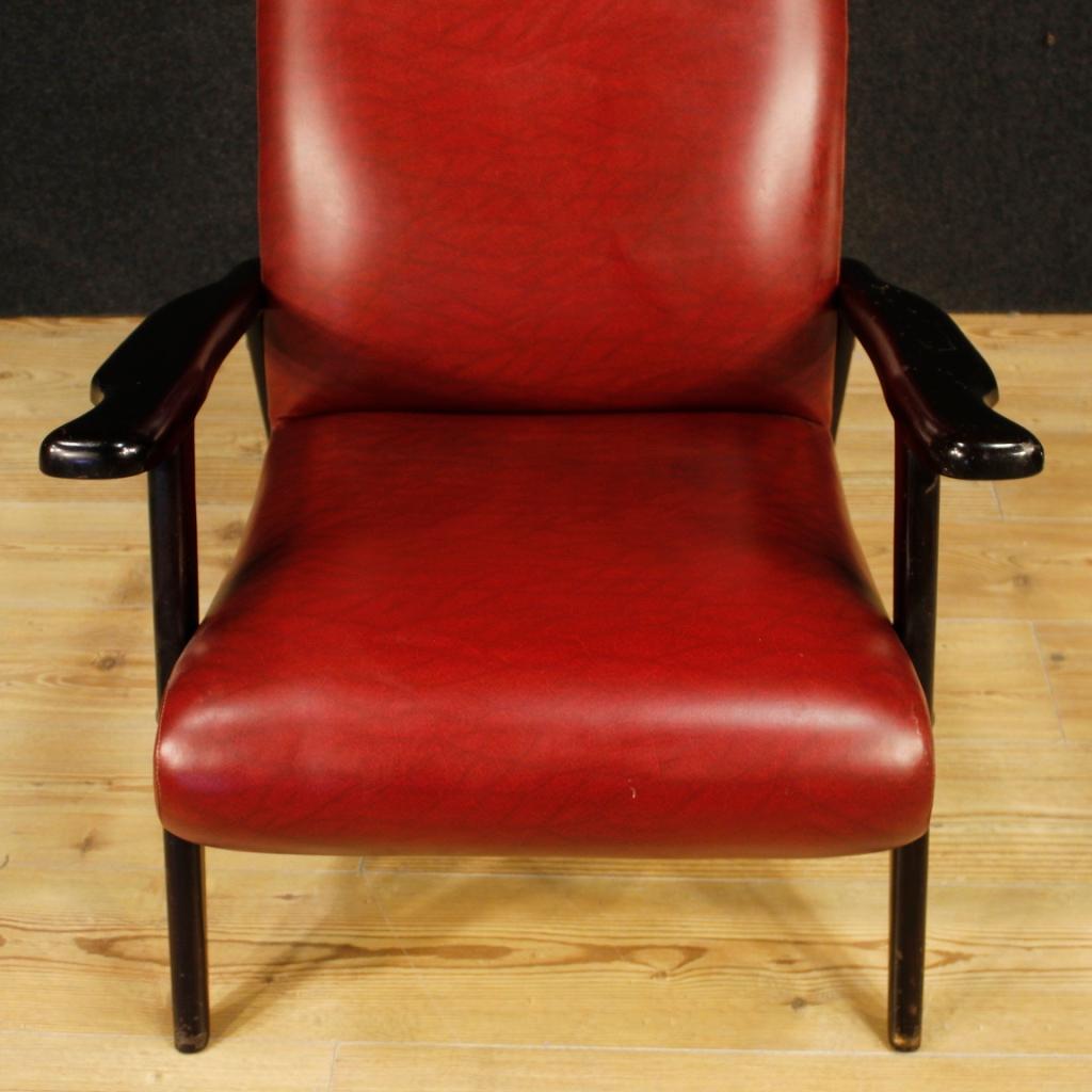 20th Century Red Faux Leather and Ebonized Wood Italian Design Armchair, 1970 For Sale 7
