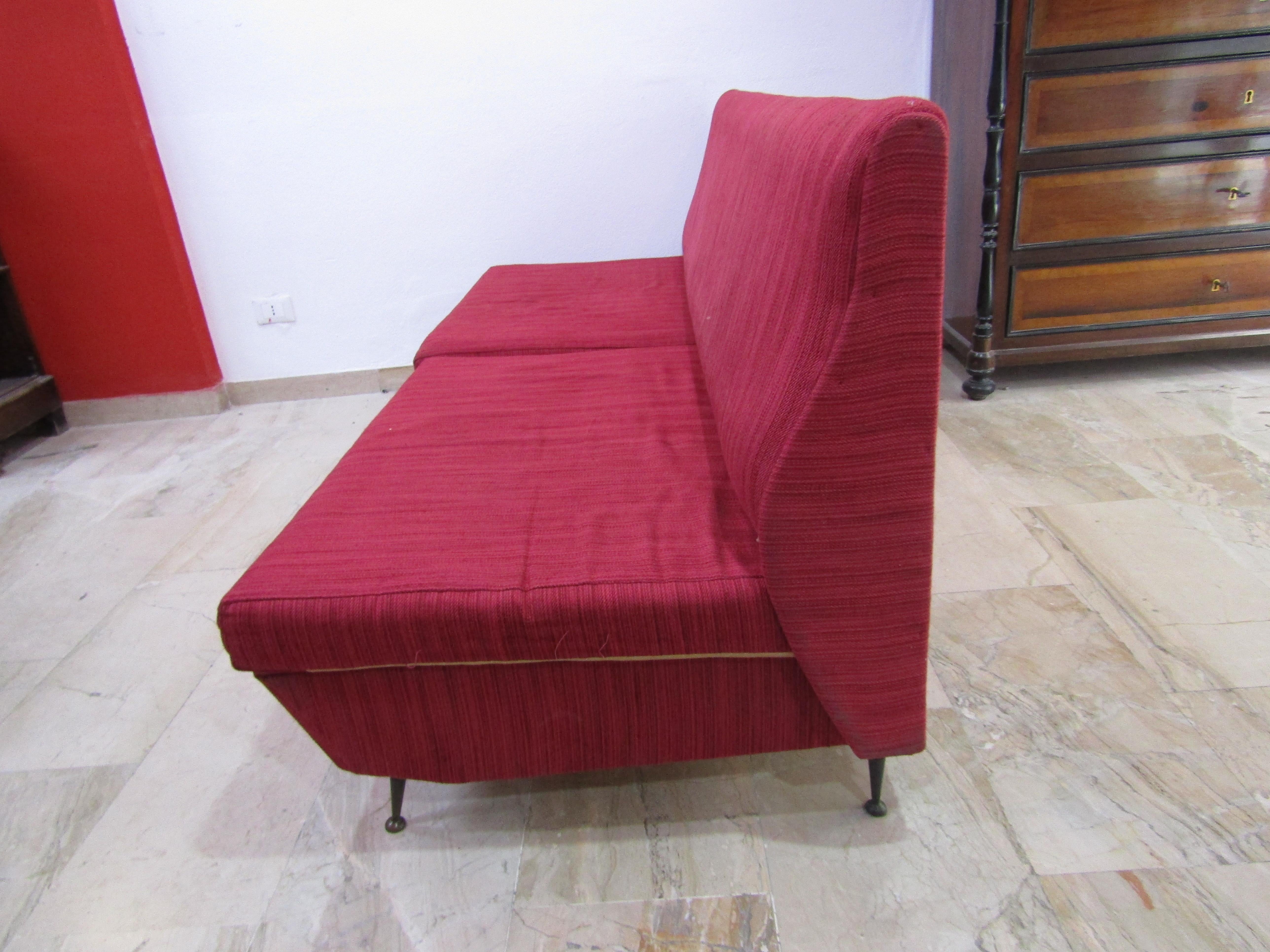midcentury  Red Italian Design Fabric Marco Zanuso Style Sofa, 1950 For Sale 7