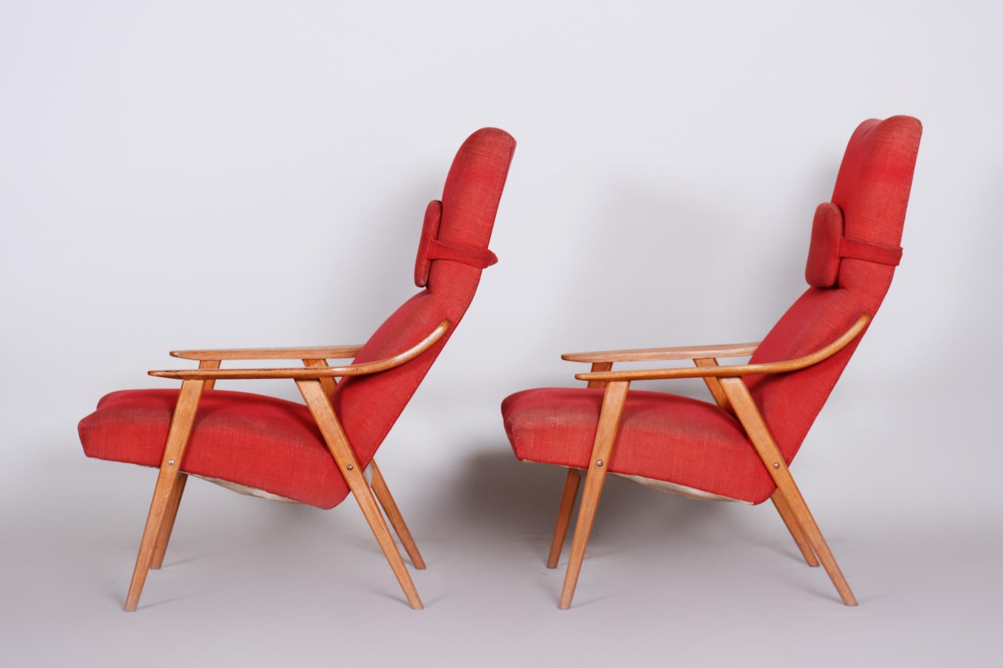 20th Century, Red Pair of Midcentury Oak Armchairs, Czechia, 1950s In Good Condition In Horomerice, CZ