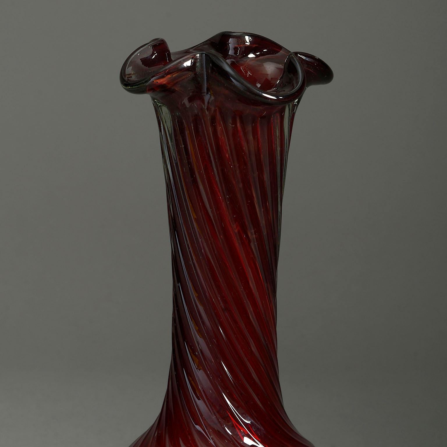 Art Nouveau 20th Century Red Swirl Glass Vase For Sale