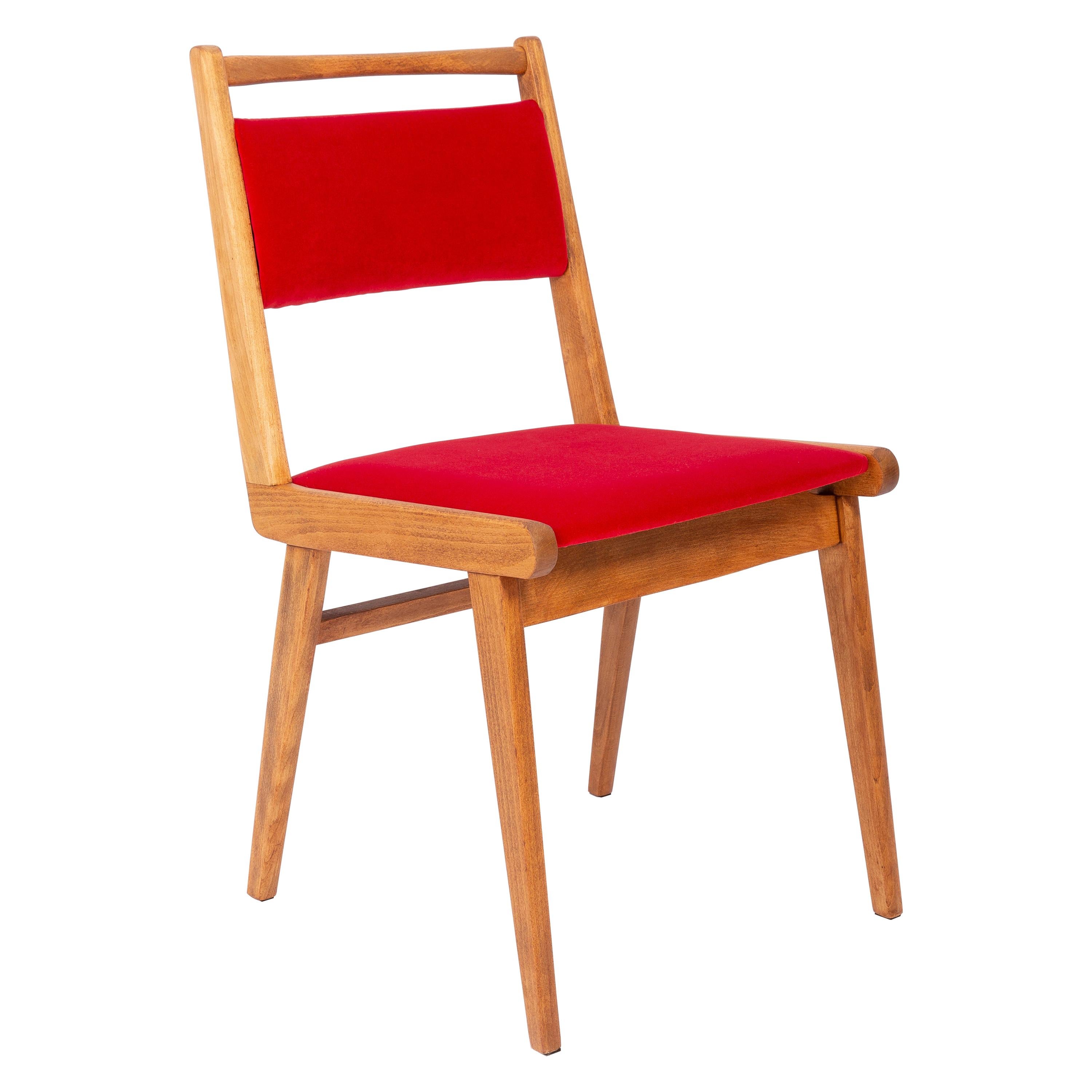 chaise en velours rouge du XXe siècle:: Pologne:: années 1960