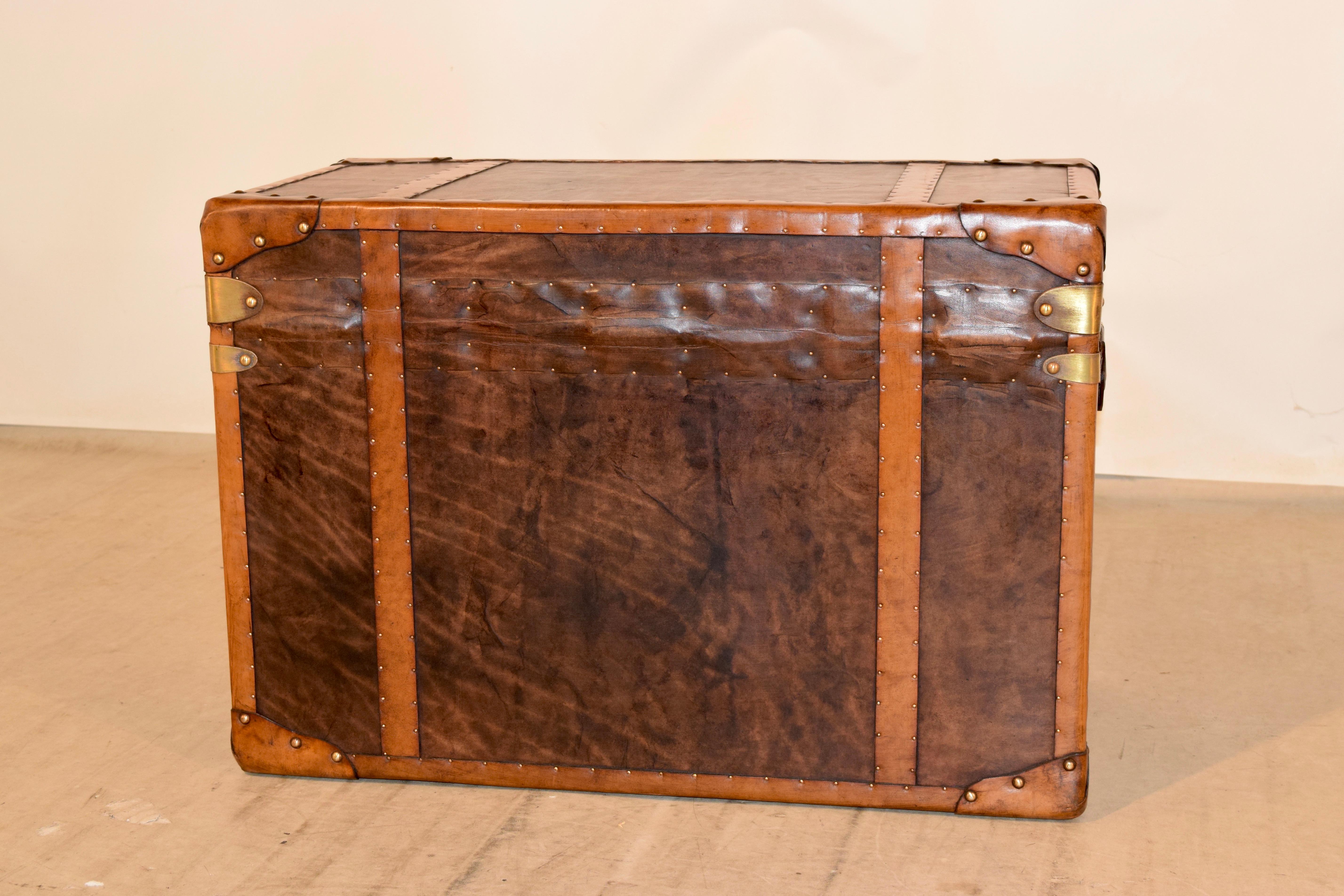 20th Century Refurbished Leather Steamer Trunk 2