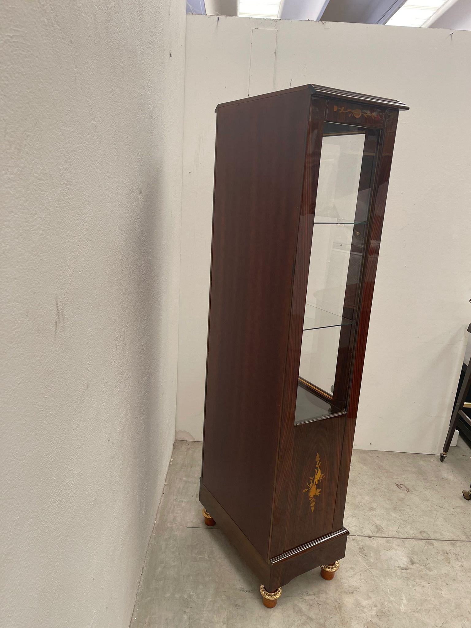 20th Century Regency Rosewood Vitrine In Excellent Condition For Sale In Cantù, IT