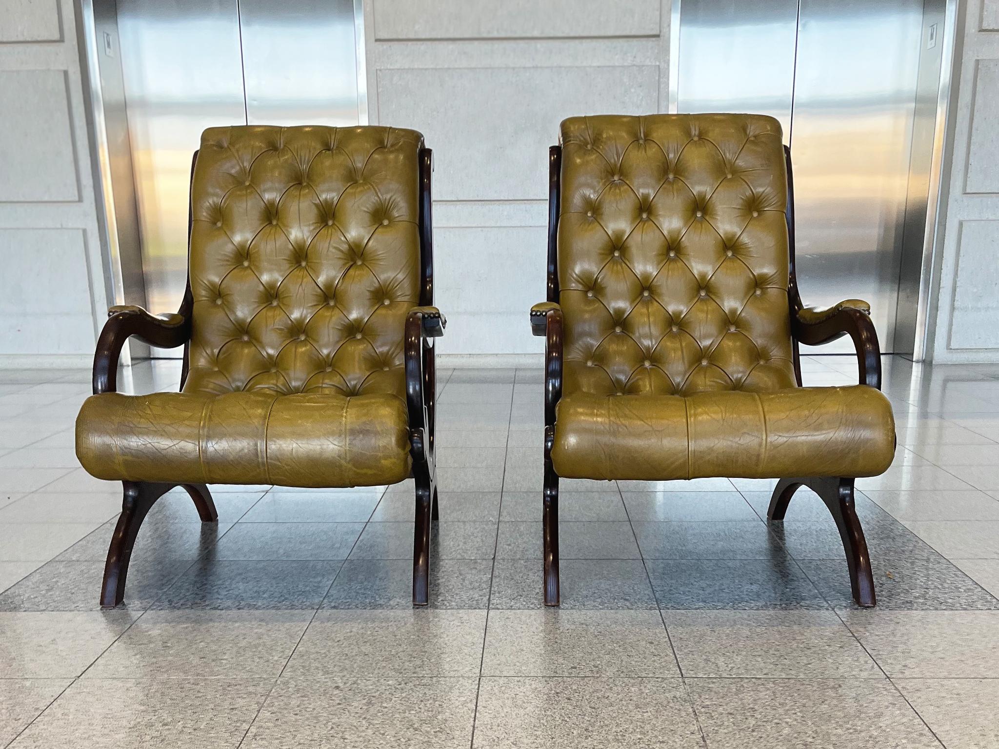 20th Century Regency Style Leather & Mahogany Armchairs, Pair For Sale 1