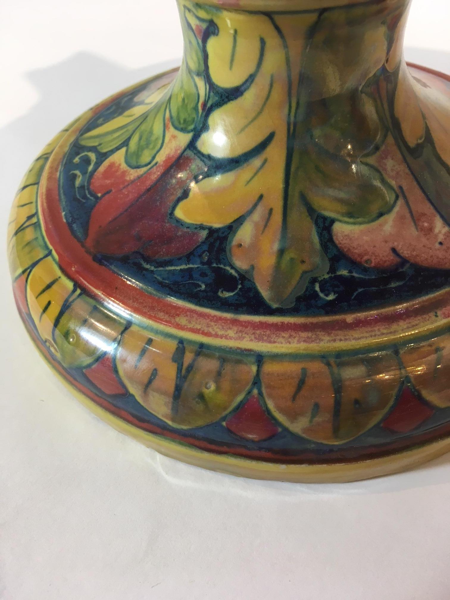 20th Century Renaissence Revival Polychrome Drawings Pottery Gualdo Tadino Vase In Good Condition For Sale In Firenze, IT