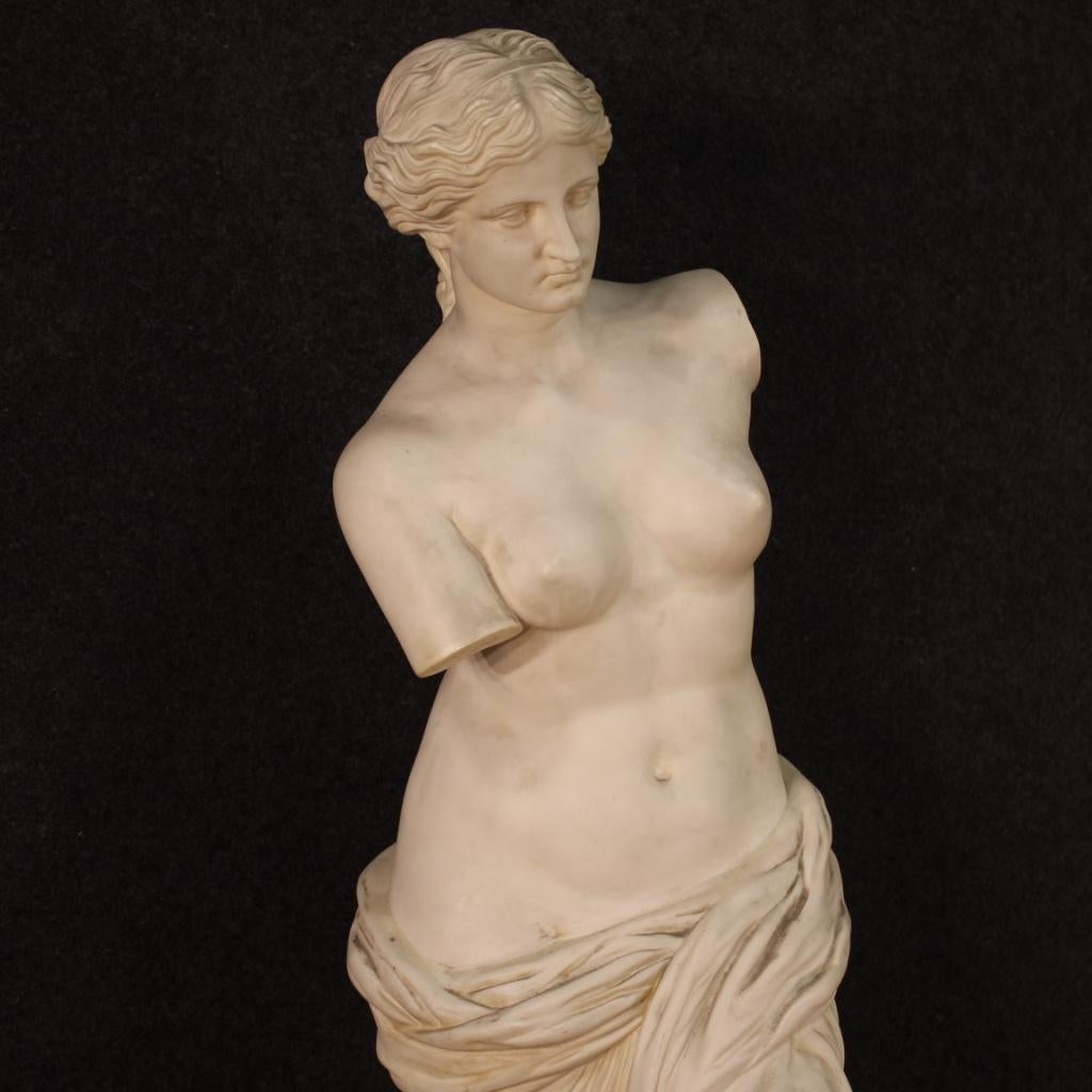 20th Century Resin and Marble Powder Italian Signed Sculpture Venus de Milo 1