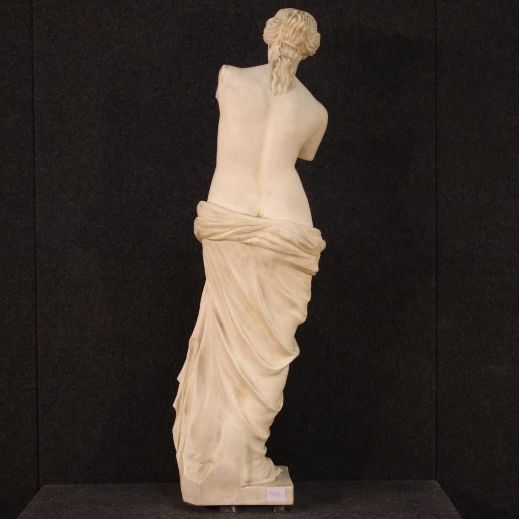 20th Century Resin and Marble Powder Italian Signed Sculpture Venus de Milo 6