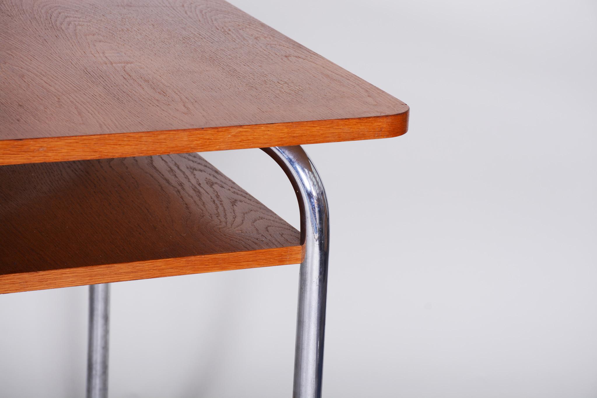 20th Century Restored Czech Oak Bauhaus Table by Vichr a Spol, Chrome, 1940s For Sale 1