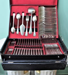 20th Century Ricci Art Deco Italian 102 Pieces Flatware Set, 1930s
