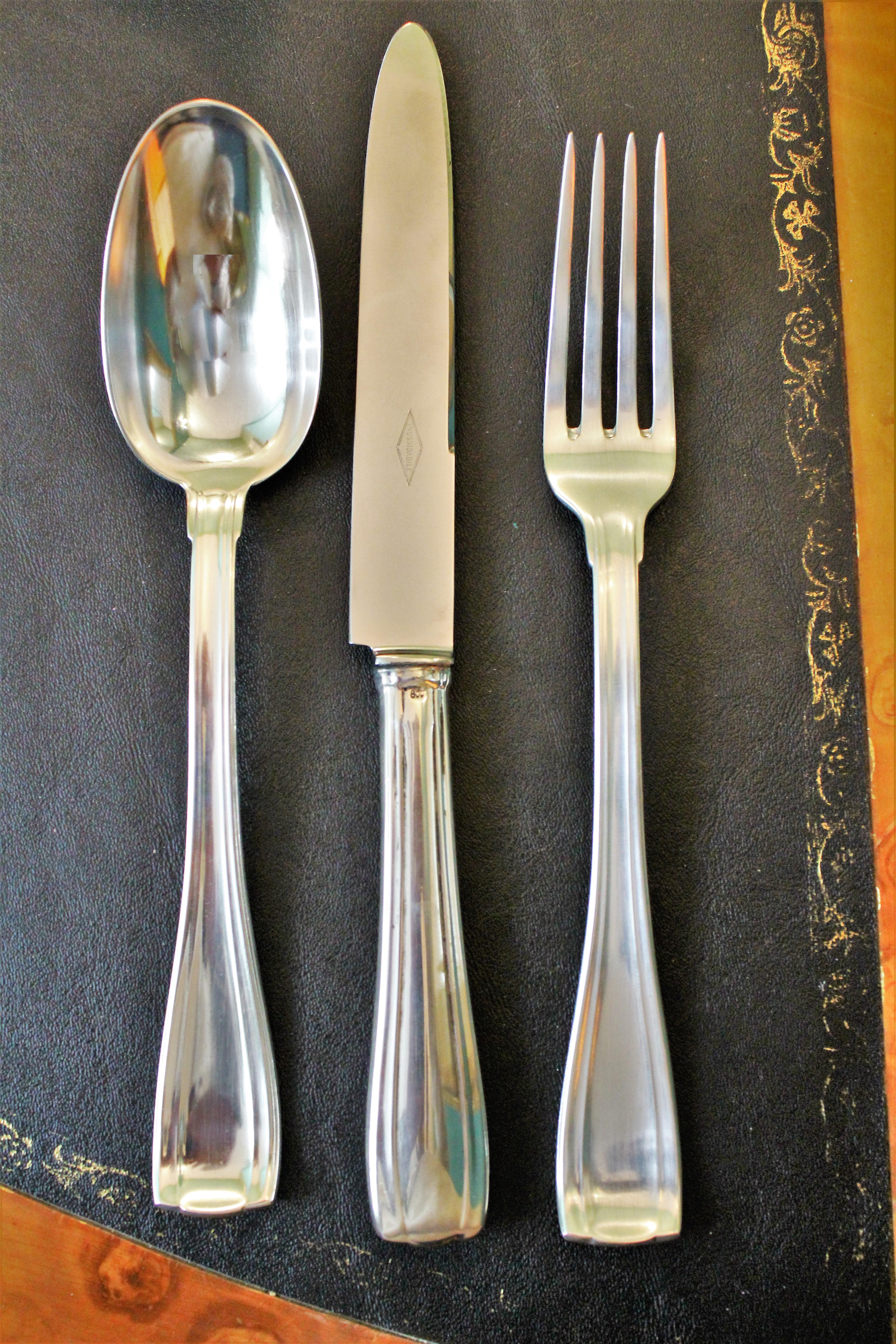 20th Century Ricci Art Deco Italian 102 Pieces Flatware Set, 1930s In Good Condition In Florence, IT