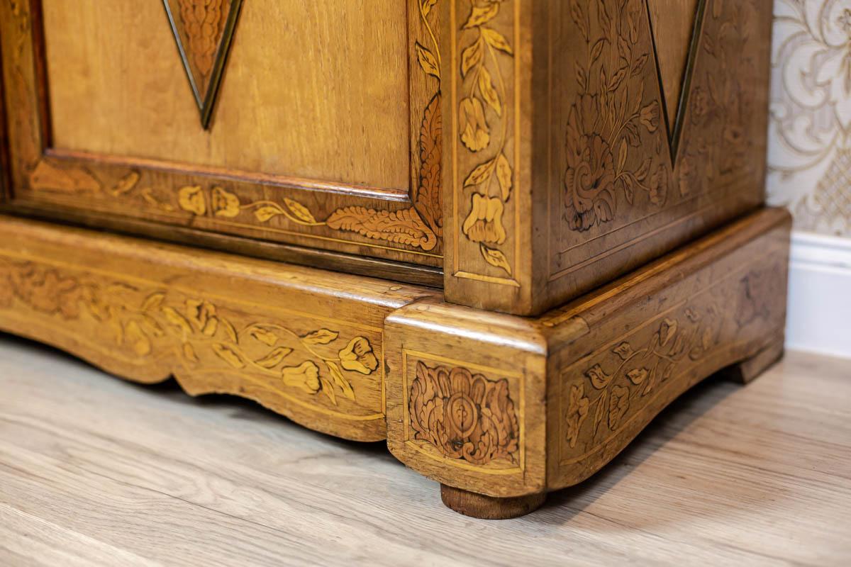 20th Century Richly Inlaid Cabinet 4