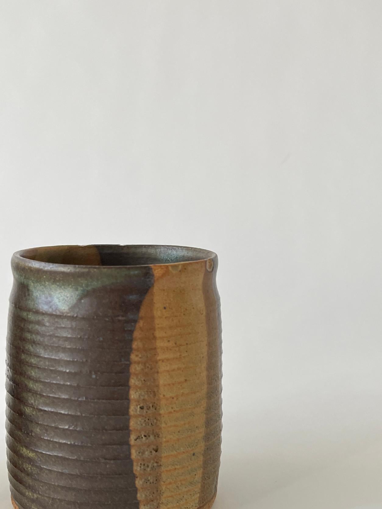 20th Century Ridged Ceramic Cup Set For Sale 2