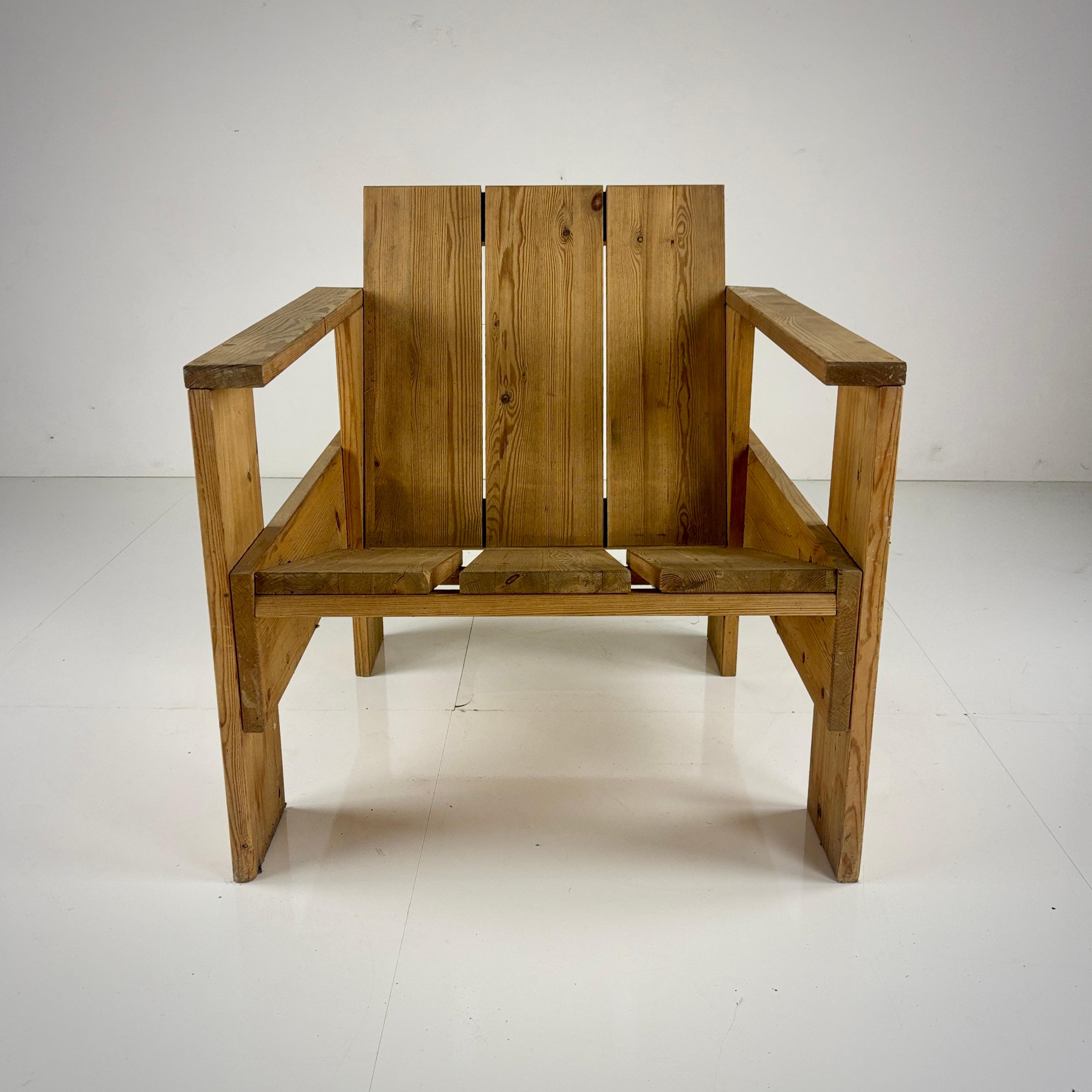 Chaise à caisse 