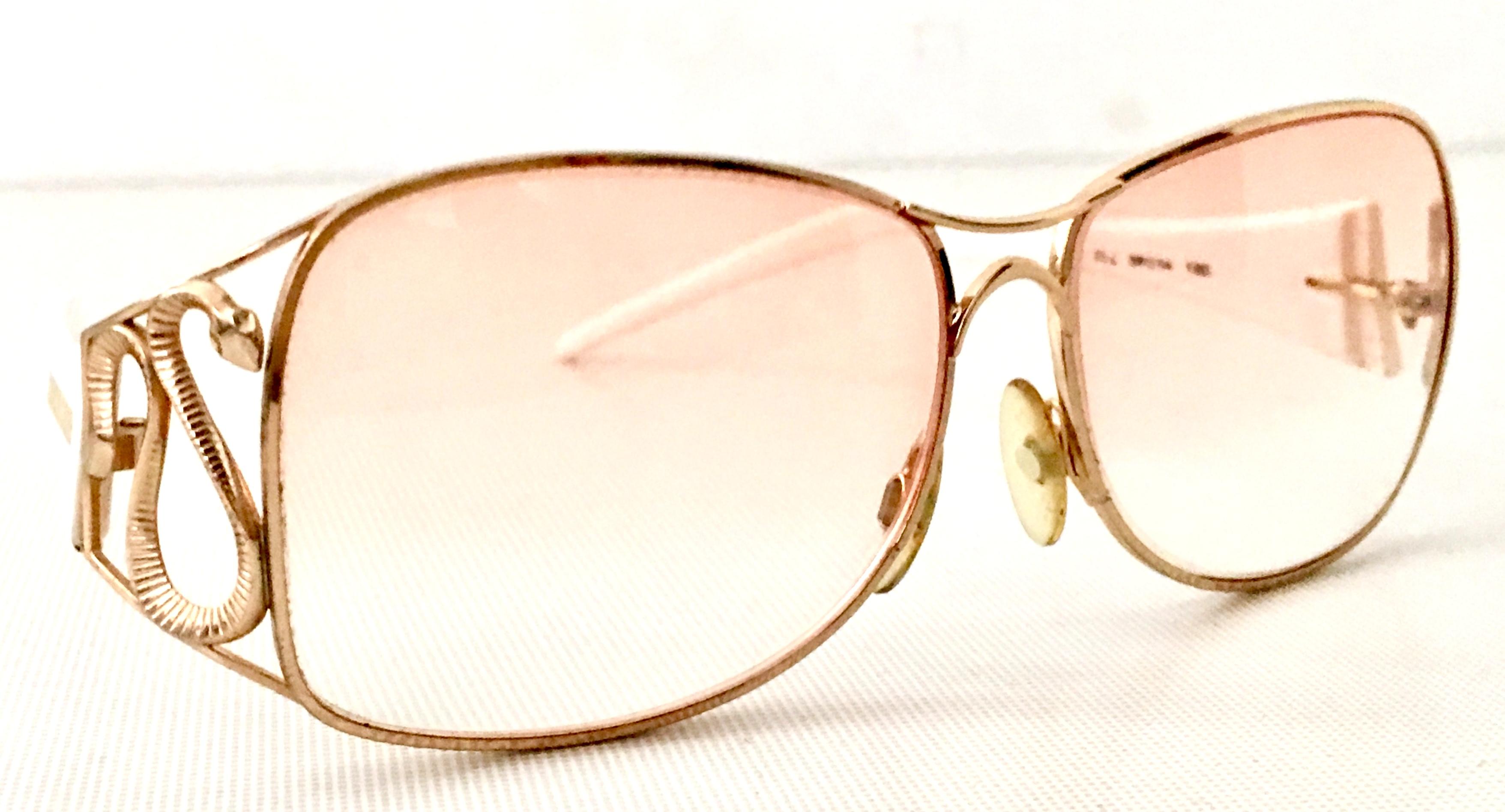 20th Century Roberto Cavalli White & 22K Gold Plate Logo Snake Eye Glasses In Good Condition In West Palm Beach, FL