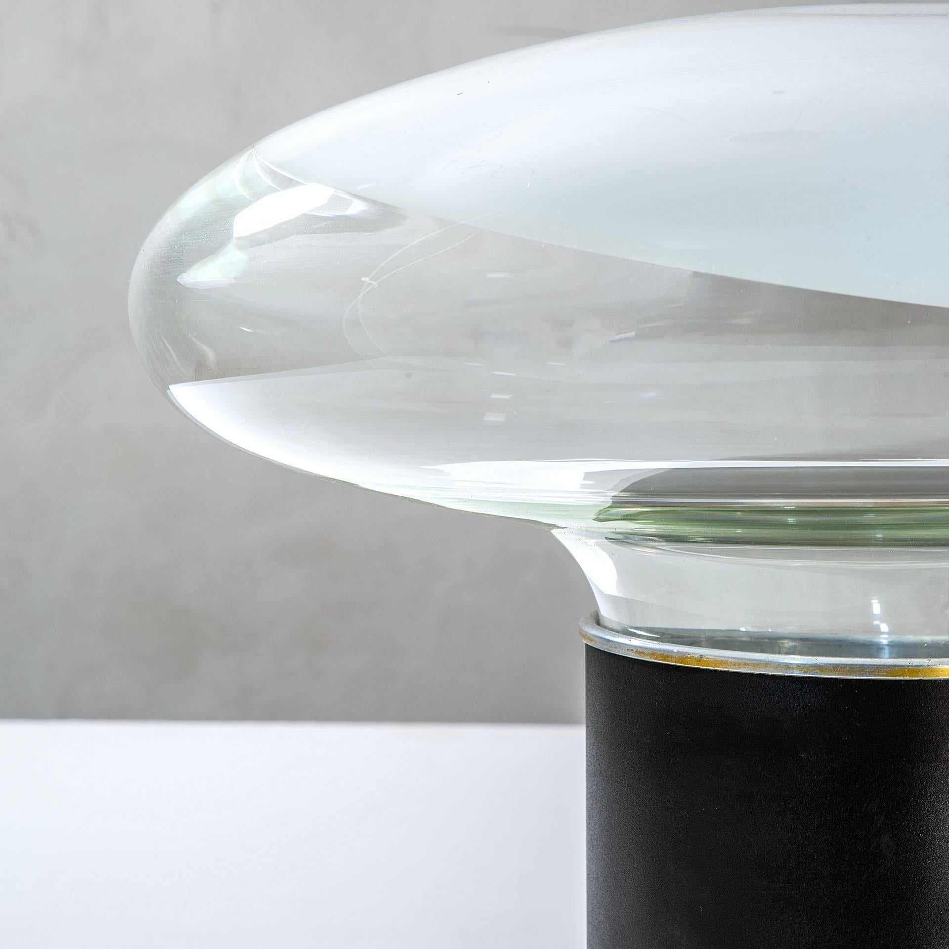 Italian 20th Century Roberto Pamio Table Lamp mod. Gill 45 for Leucos, 60s For Sale