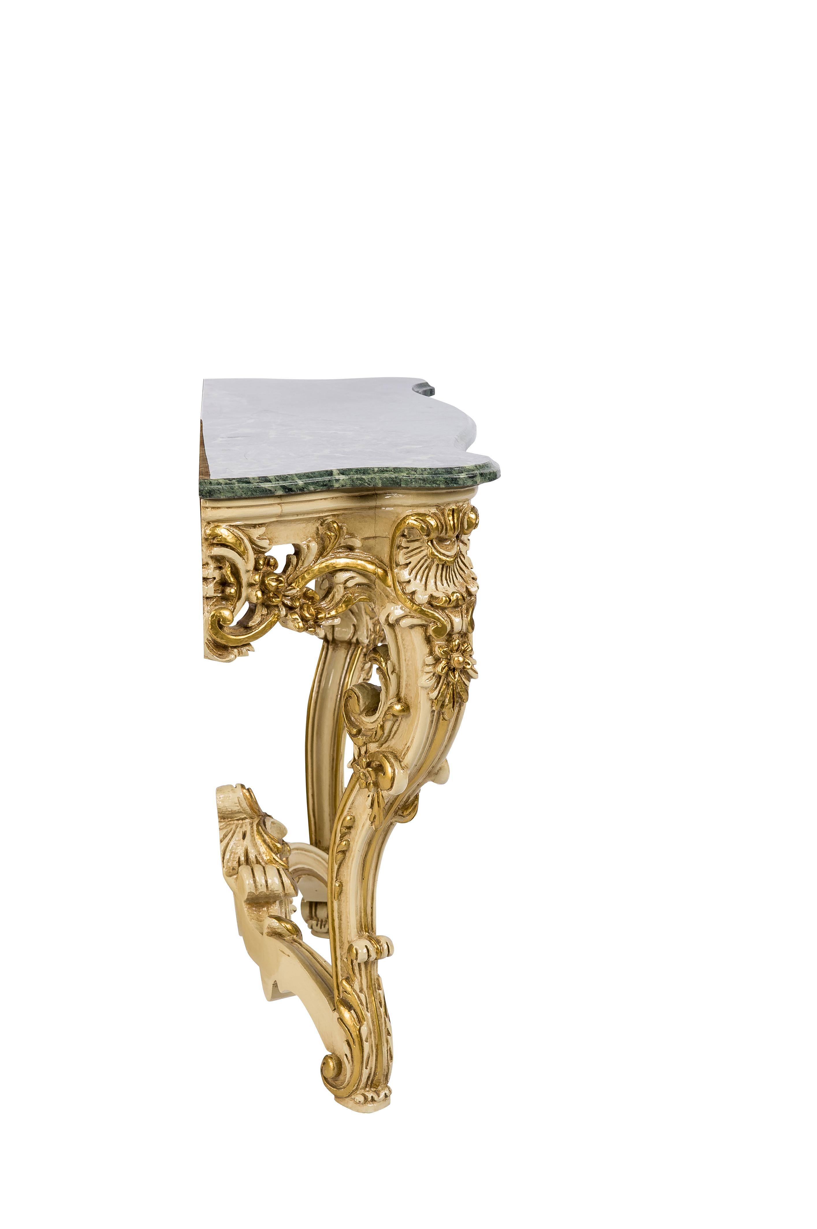 Consoles italiennes rococo du XXe siècle en bois doré sculpté et peinture avec miroir en vente 6