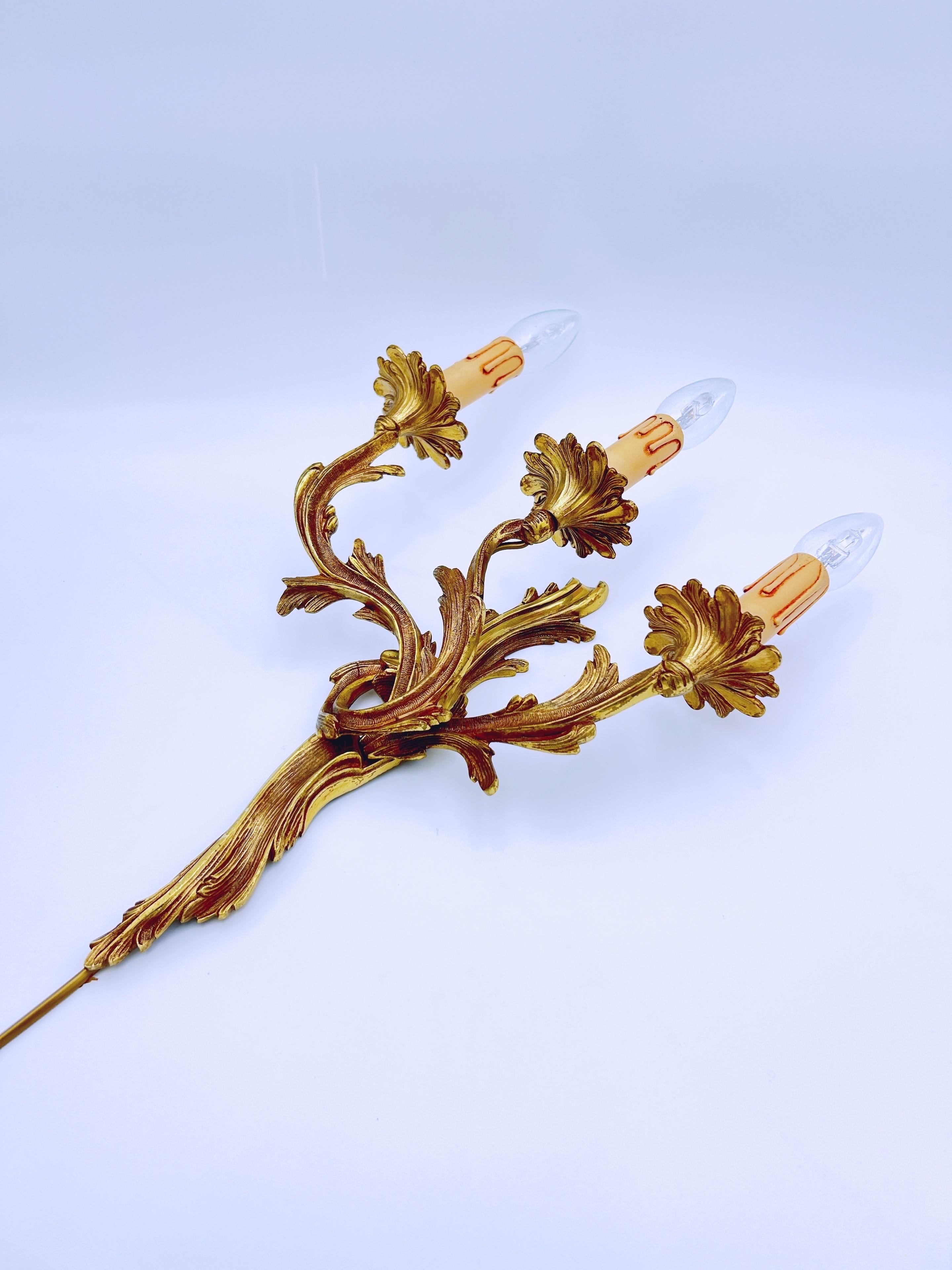 Lámpara de Pared / Aplique de Bronce Estilo Luis XV Francés / Rococo del Siglo XX Rococó en venta
