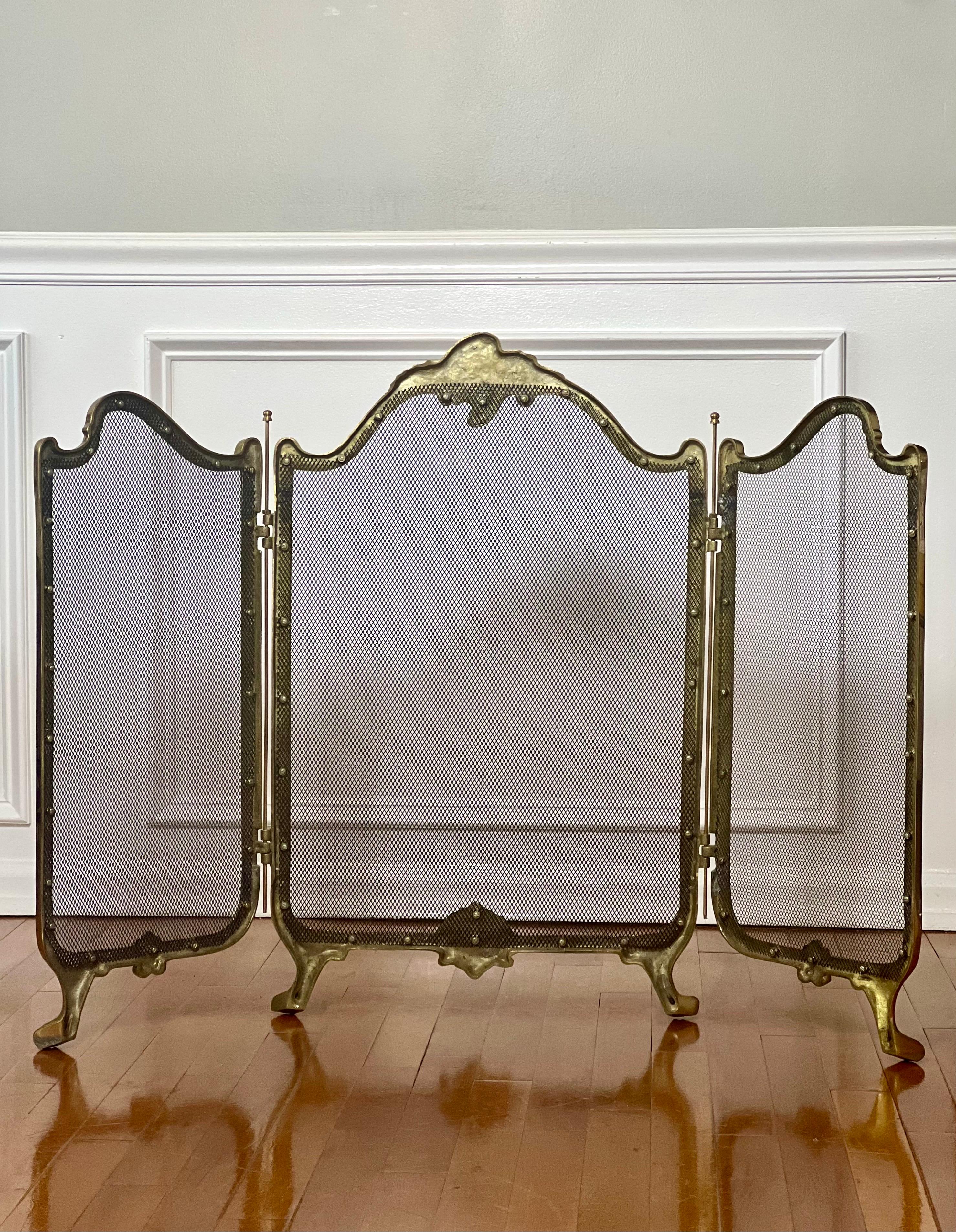 20th Century Rococo Style Brass Trifold Fireplace Screen For Sale 1