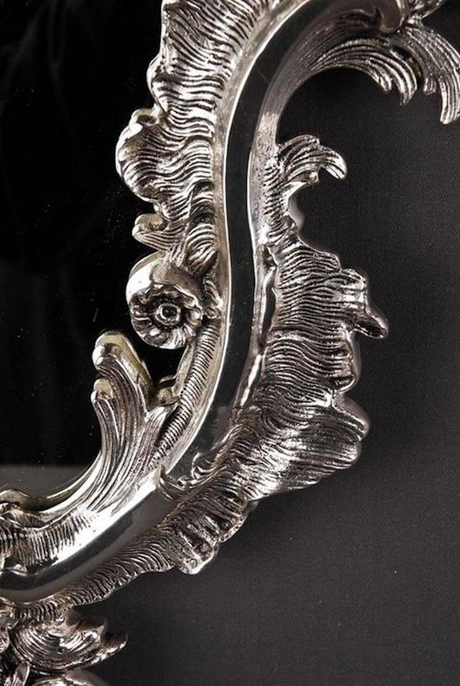 Doré Miroir mural du 20e siècle de style rococo, doré à l'argent en vente