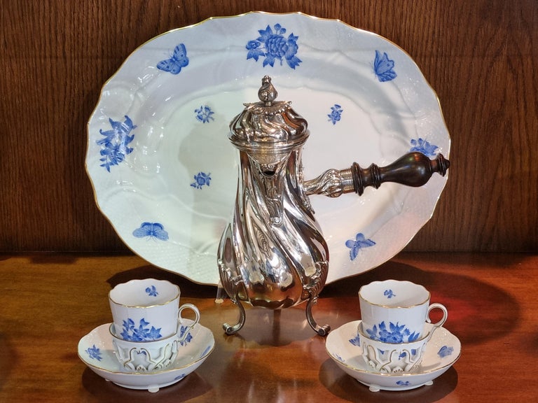 20th Century Rococo Style Sterling Silver Chocolate/Coffee Pot , Italy, 1989 In Excellent Condition For Sale In Cagliari, IT