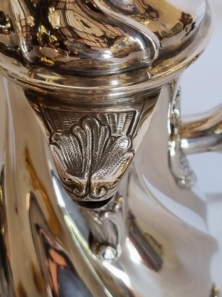 20th Century Rococo Style Sterling Silver Chocolate/Coffee Pot , Italy, 1989 For Sale 3