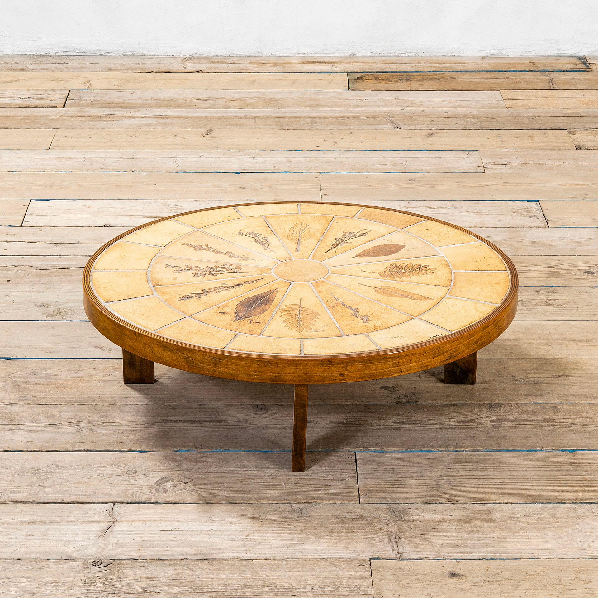 Mid-Century Modern 20th Century Roger Capron Low Table Mod. Pomone in Wood and Ceramic, 70s For Sale