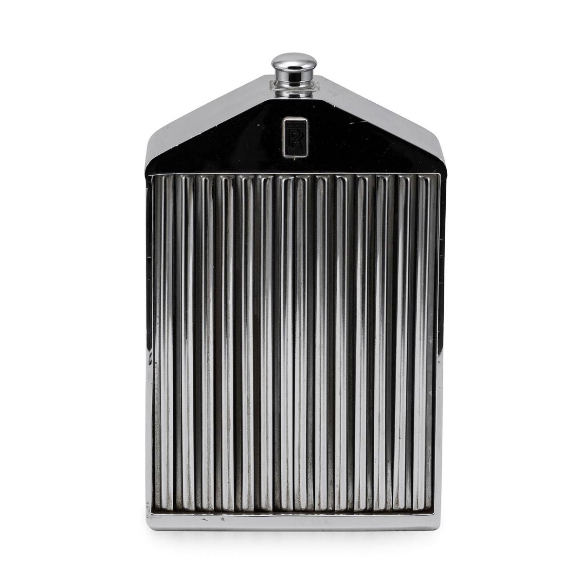 Decantador de rejilla de radiador Rolls Royce del siglo XX Por Ruddspeed, Inglaterra c.1970 Otro en venta