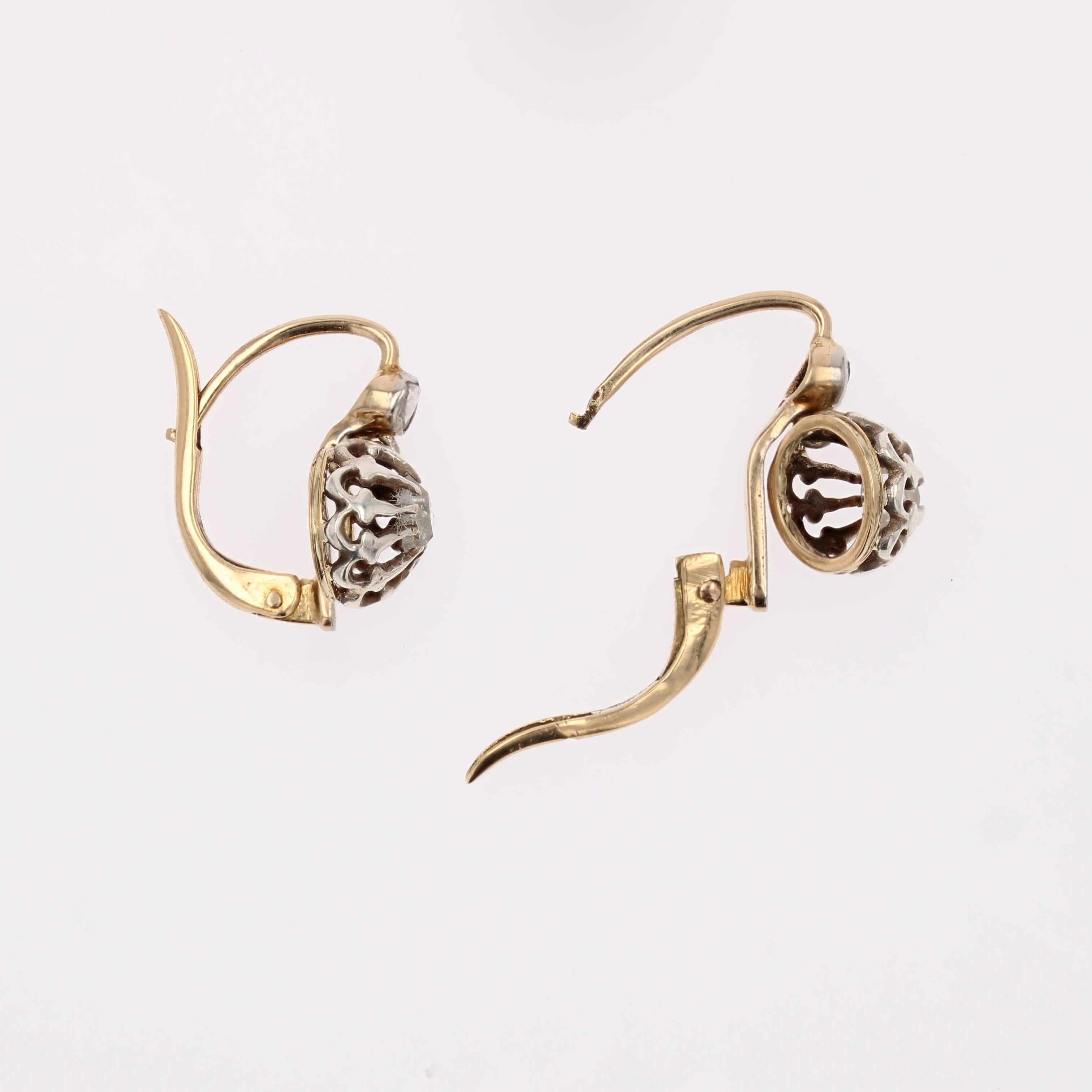 Pendientes de palanca de oro amarillo de 18 quilates con diamantes talla rosa del siglo XX en venta 4