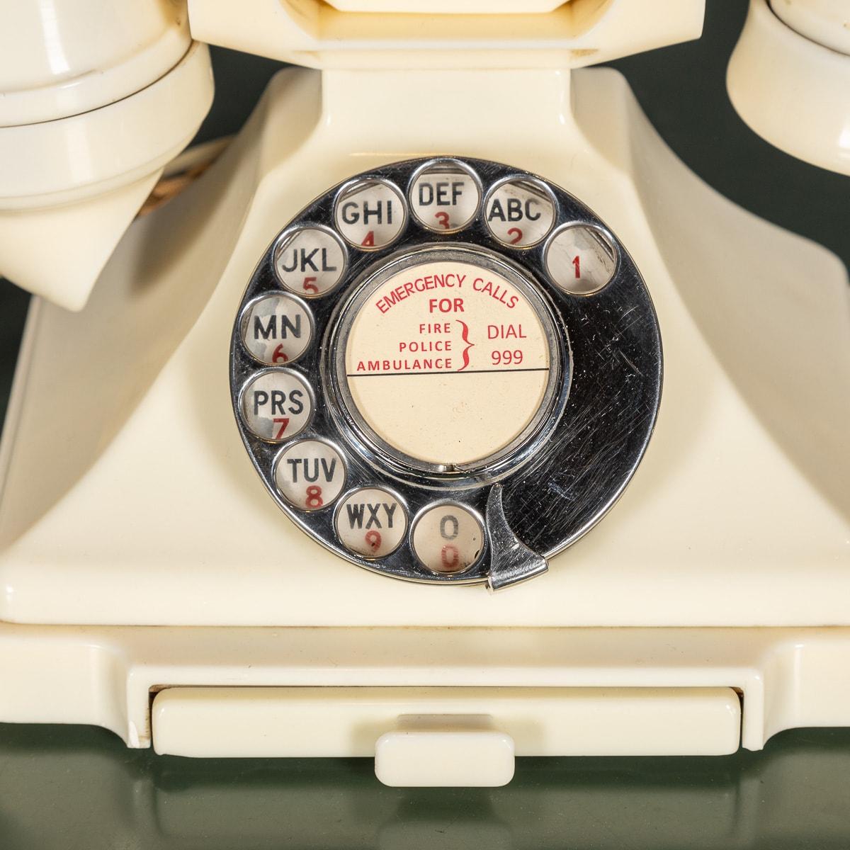 20th Century Rotary Bakelite Telephone & Bell System c.1940 2