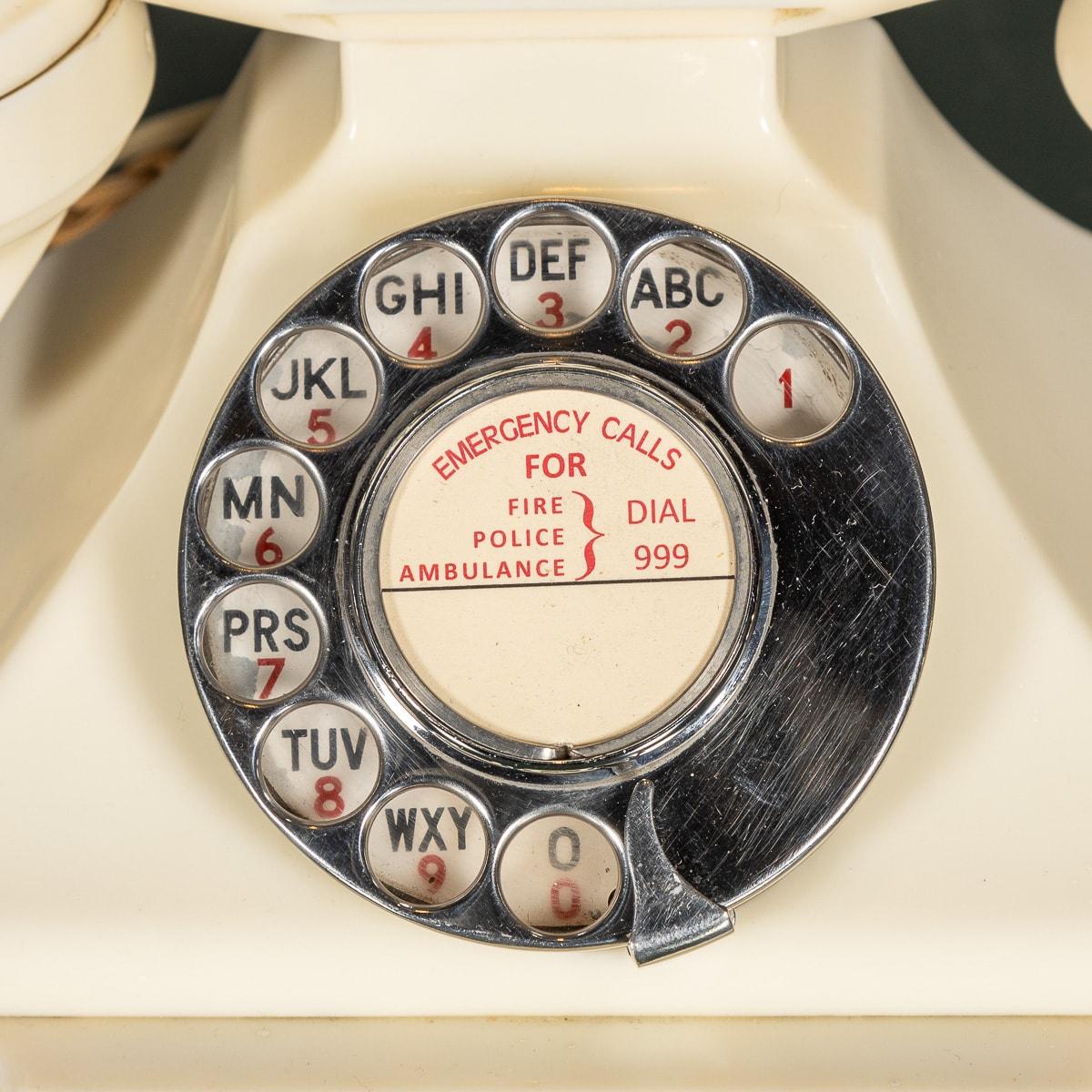 20th Century Rotary Bakelite Telephone & Bell System c.1940 3