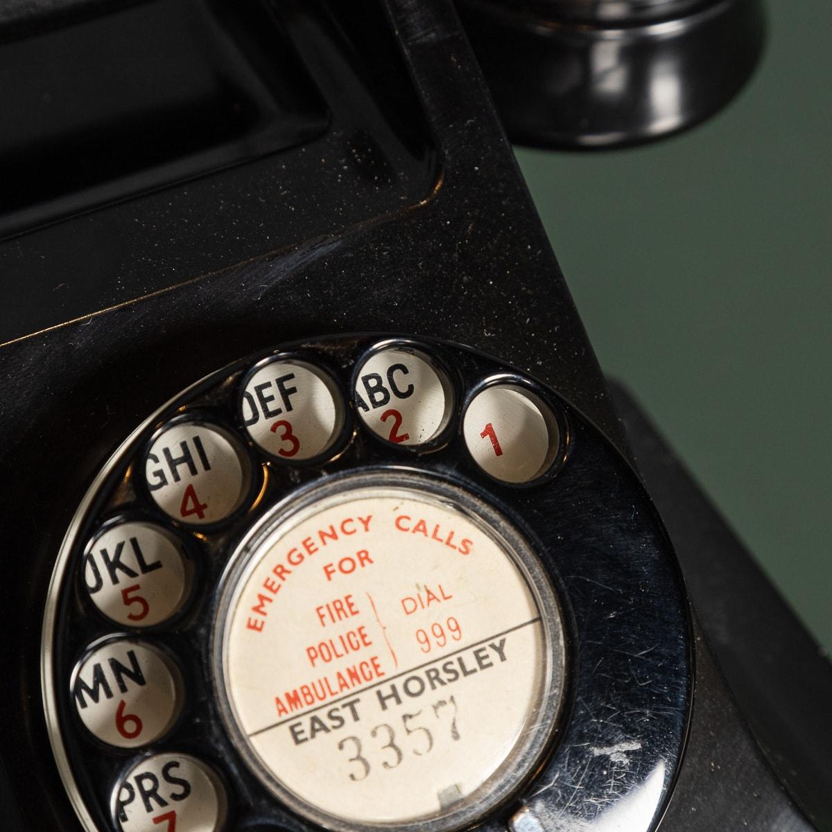20th Century Rotary Bakelite Telephone c.1930 2