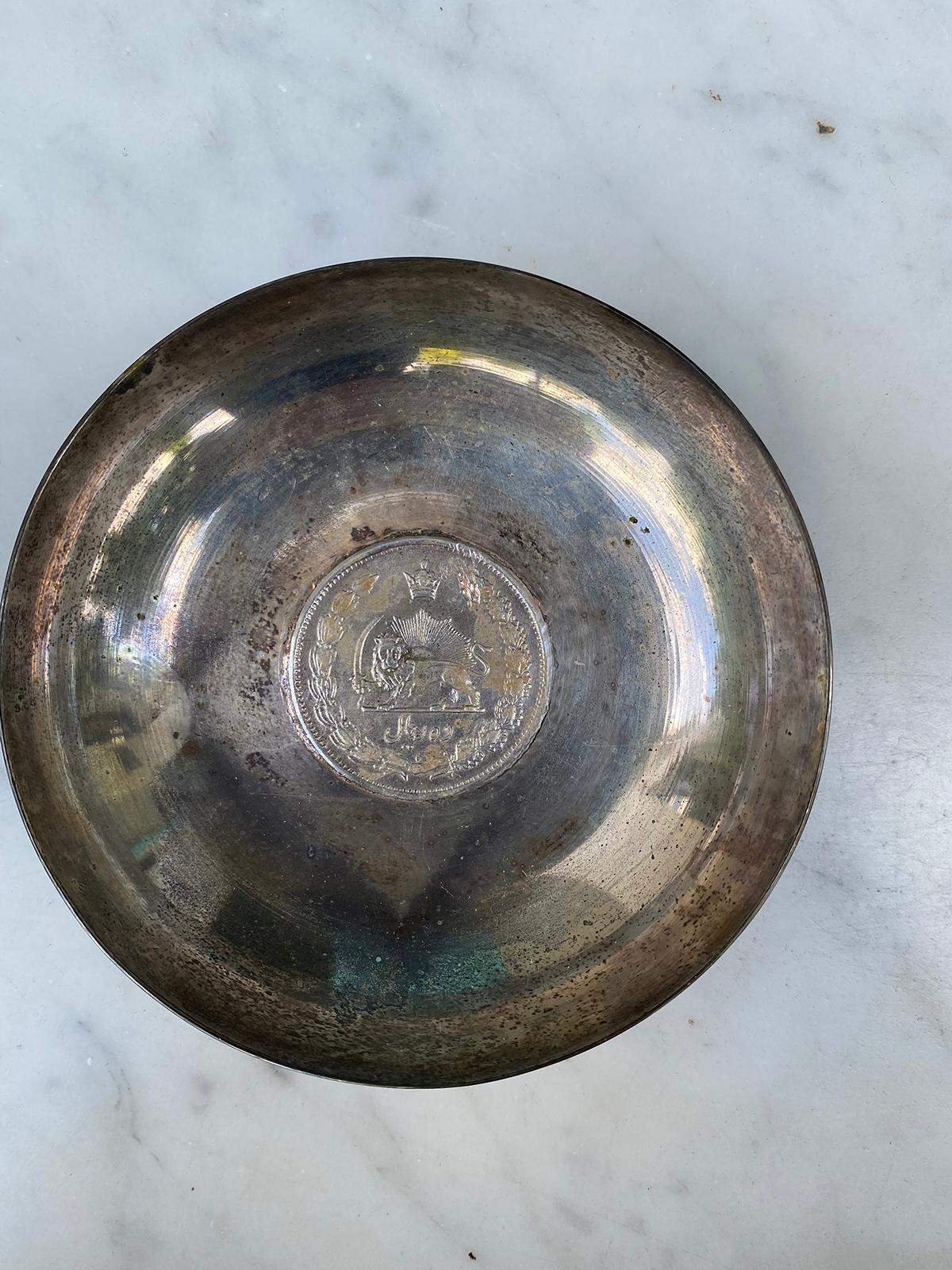 20th Century Round Silvered Dish, Unmarked In Good Condition For Sale In Atlanta, GA