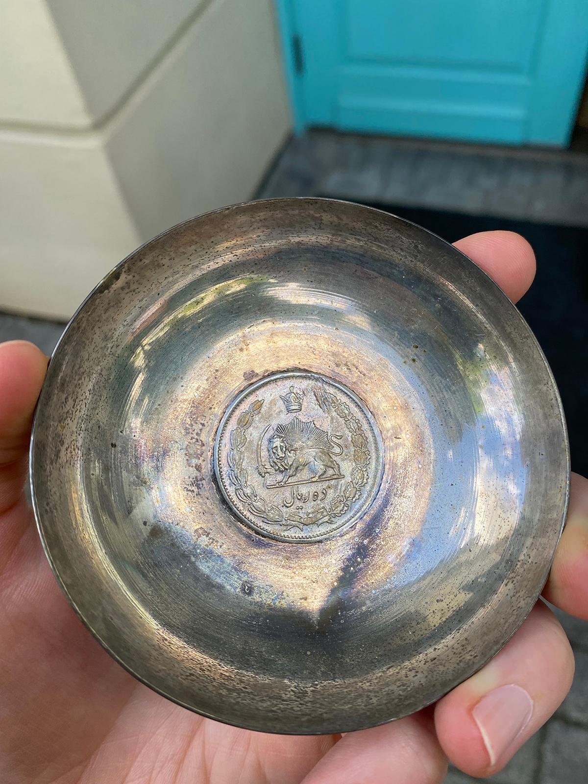 20th Century Round Silvered Dish, Unmarked For Sale 5