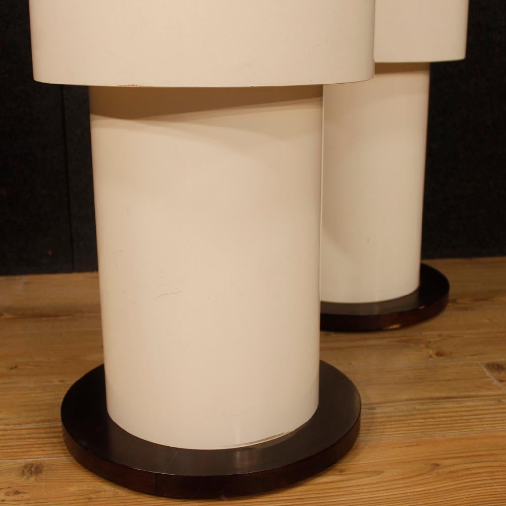 20th Century Round White and Red Resine Italian Joe Colombo Style Pair of Stools 4