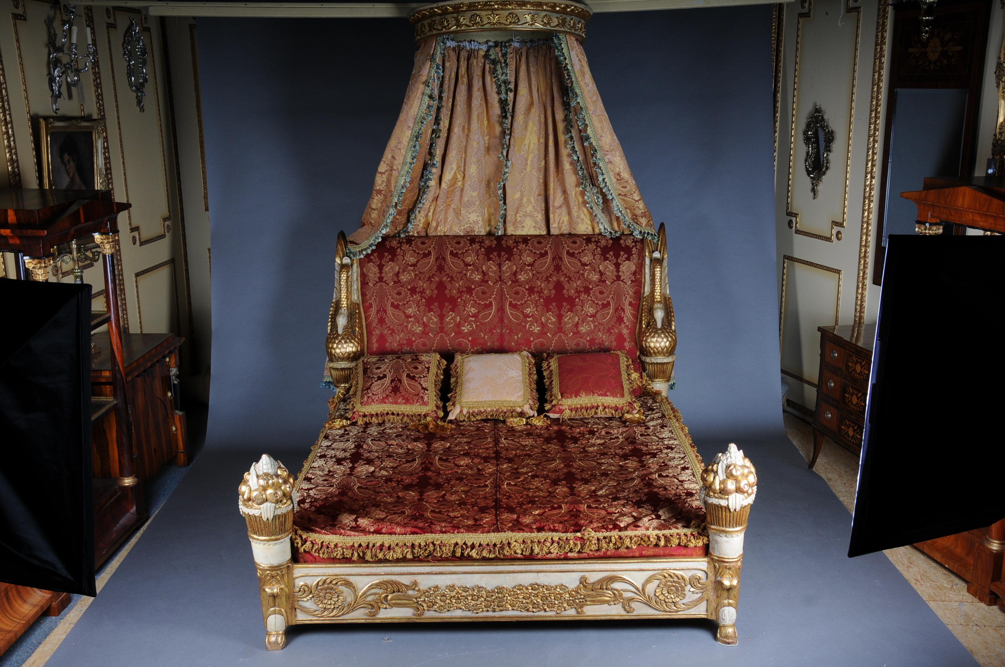 20th Century Royal Gilded King Bed / Swan Bed 4