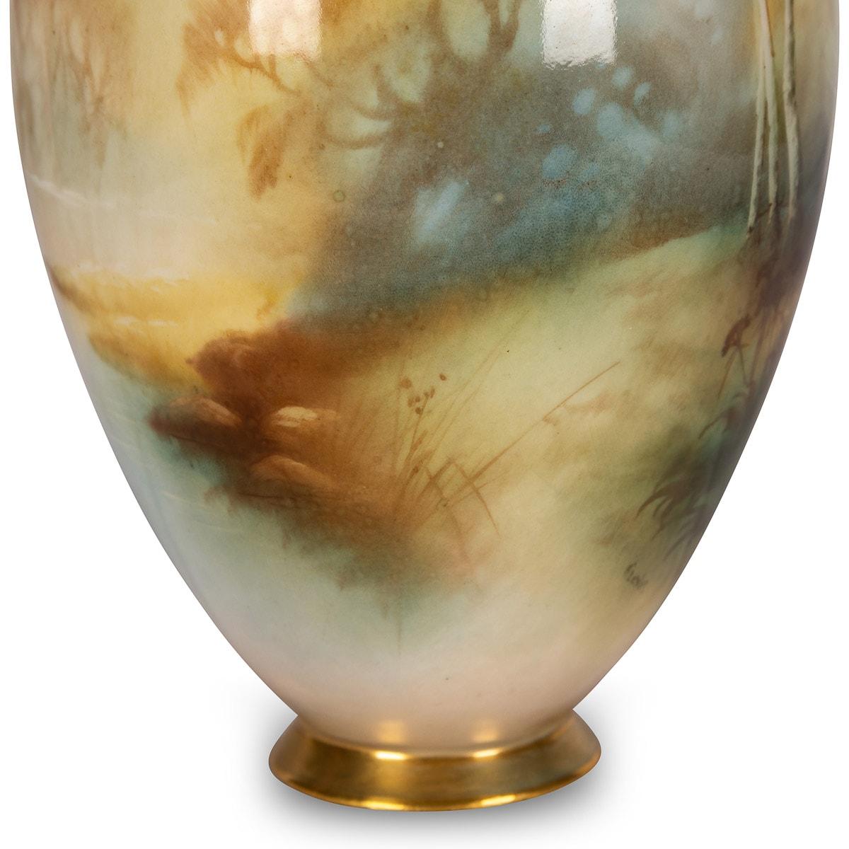 20th Century Royal Worcester Vase With Egret Bird, Walter Powell, c.1910 3