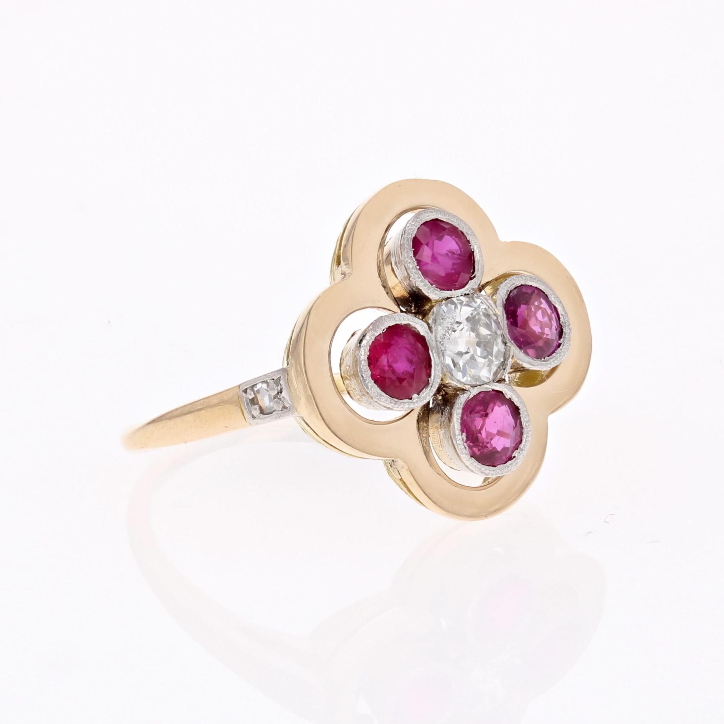 20th Century Rubies Diamonds 18 Karat Yellow Gold Platinum Cloverleaf Ring For Sale 4