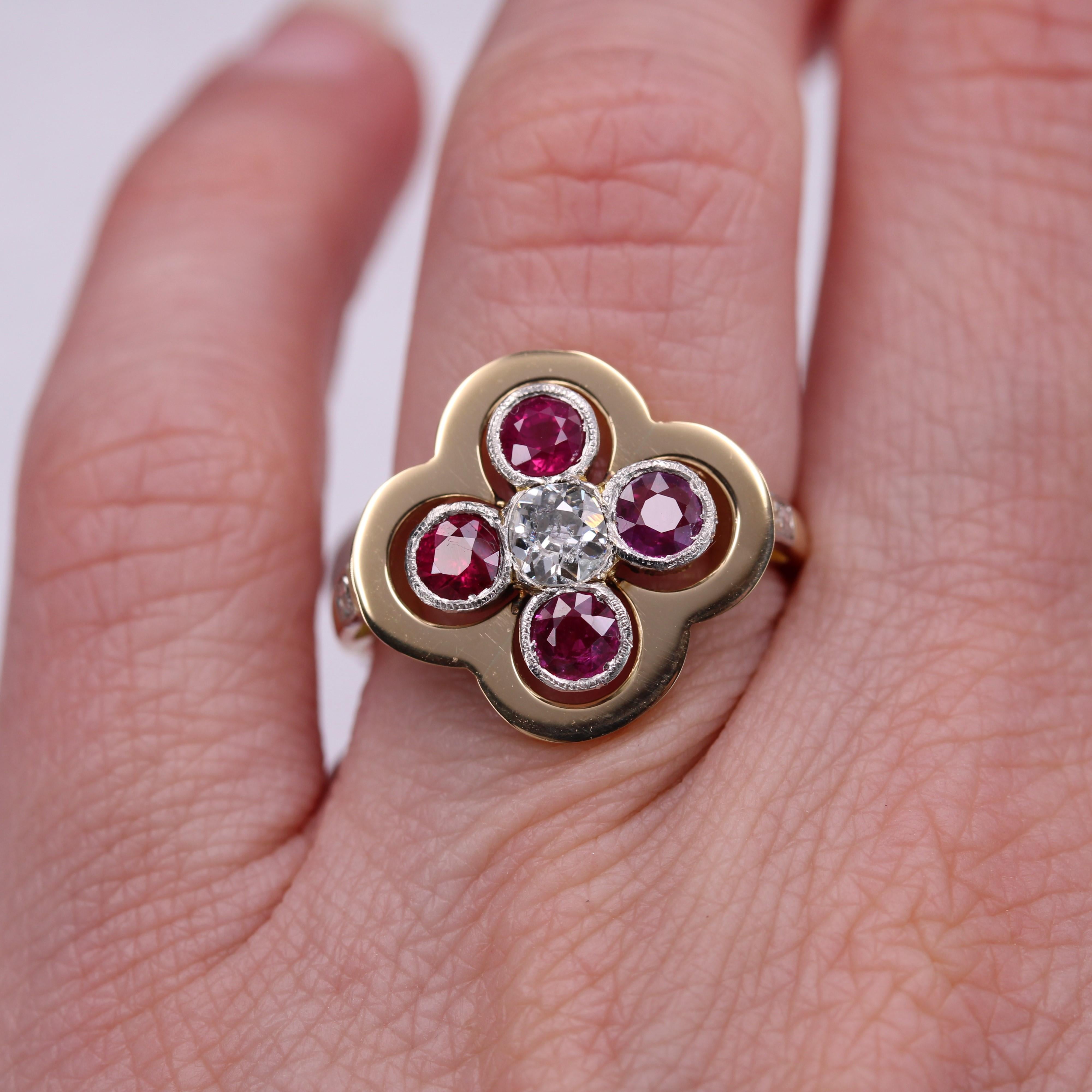 20th Century Rubies Diamonds 18 Karat Yellow Gold Platinum Cloverleaf Ring For Sale 9
