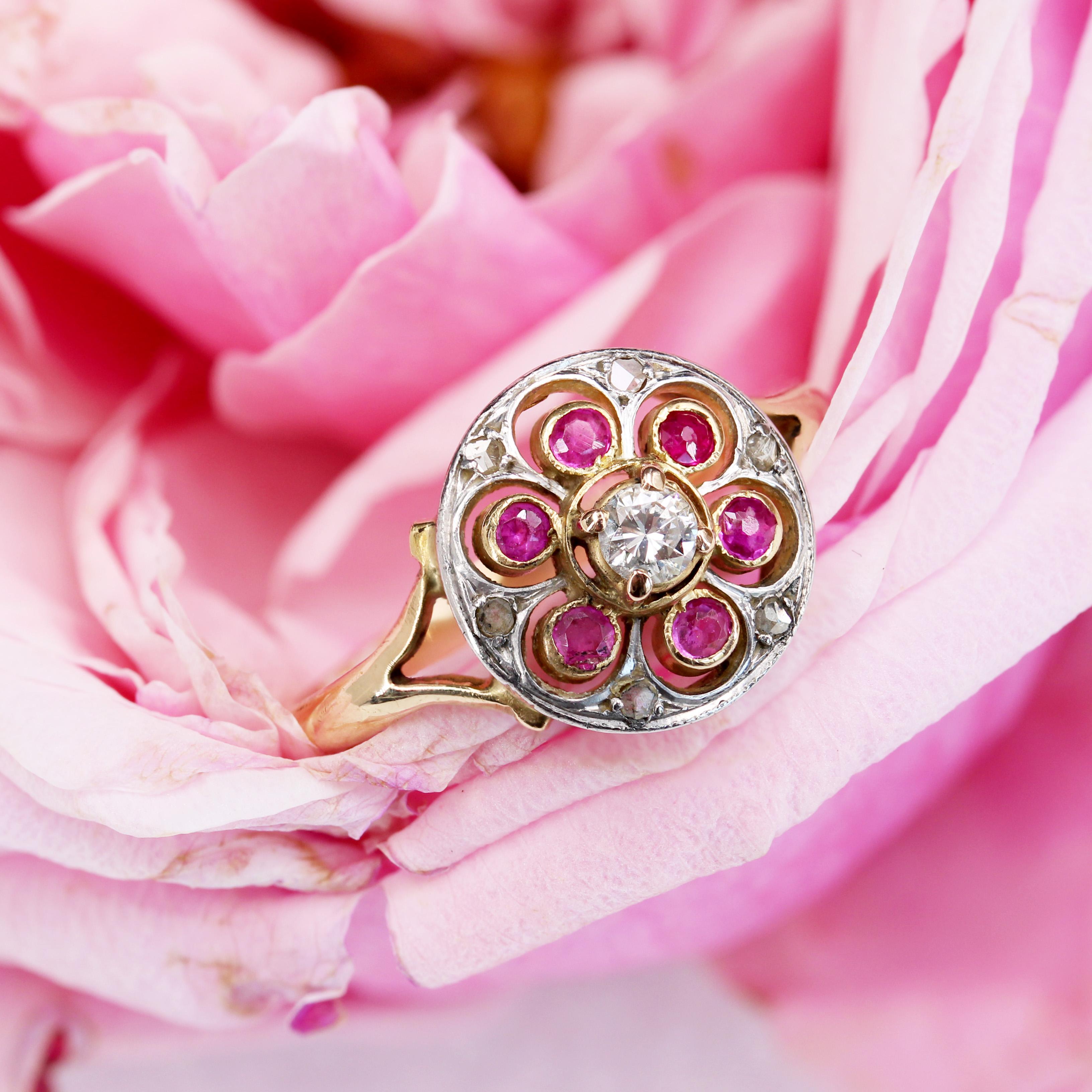 20th Century Rubies Diamonds 18 Karat Yellow Gold Platinum Round Ring For Sale 4